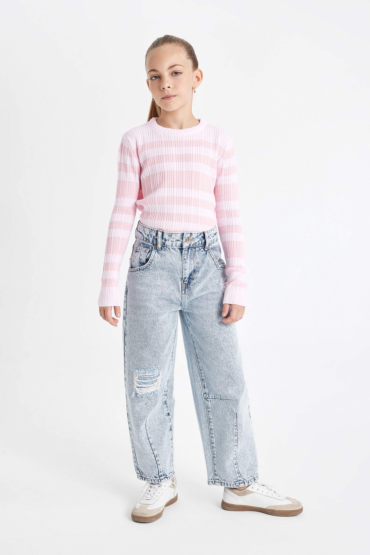 Girl Pink Striped Standard Fit Crew Neck Tight Knitted Pullover