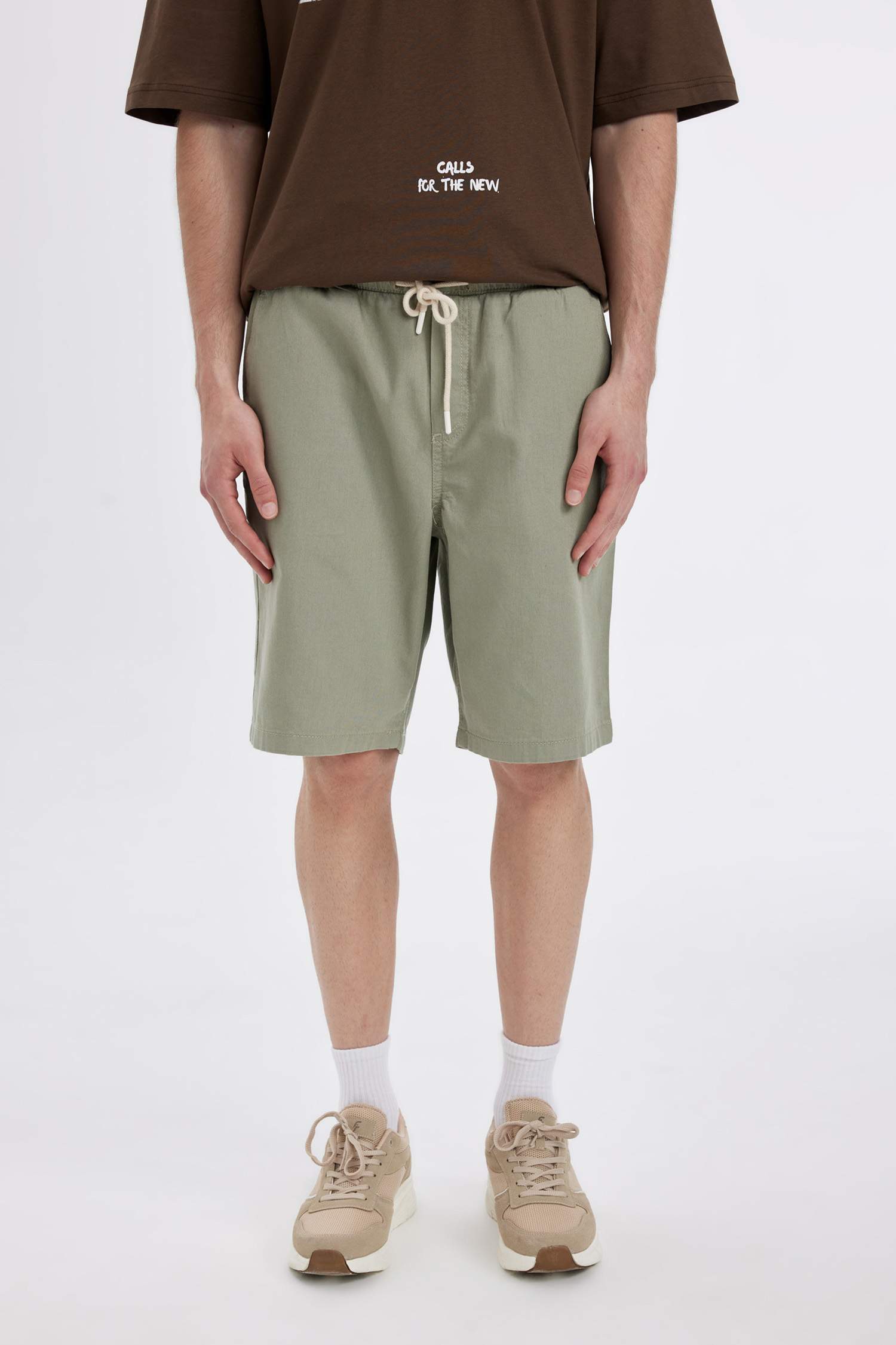 Short à coupe régulière