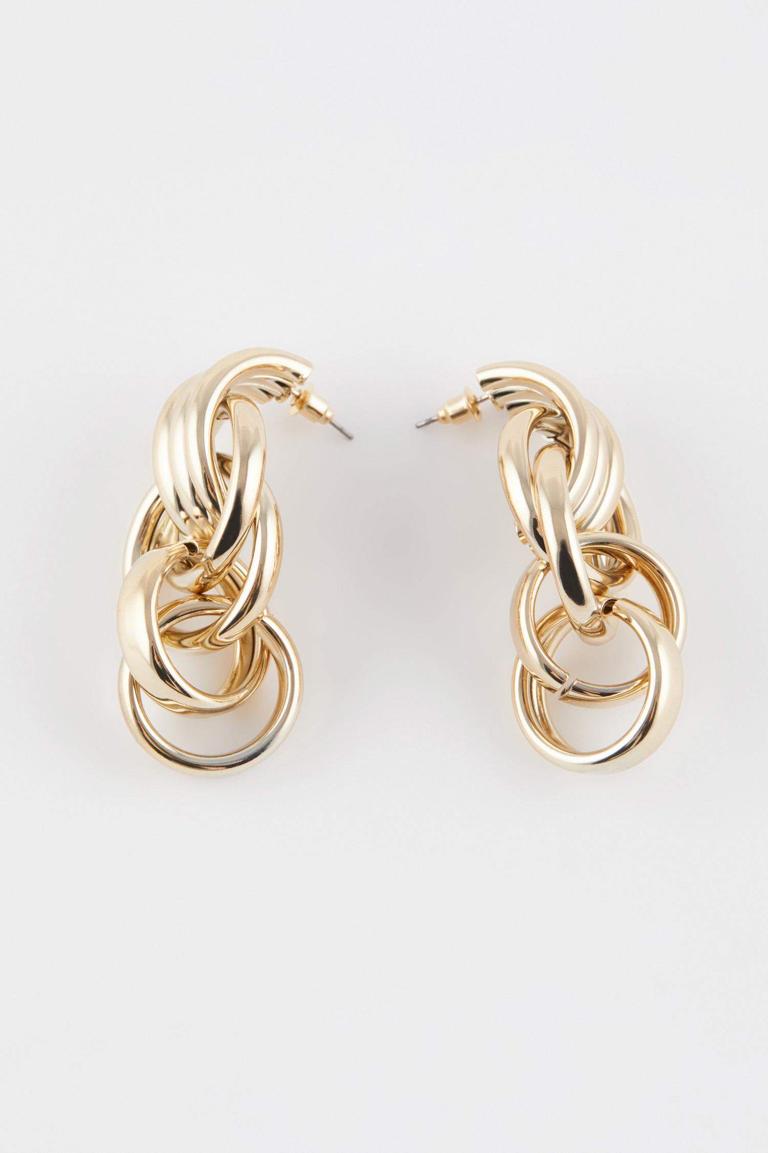 Woman Dangle Gold Earrings