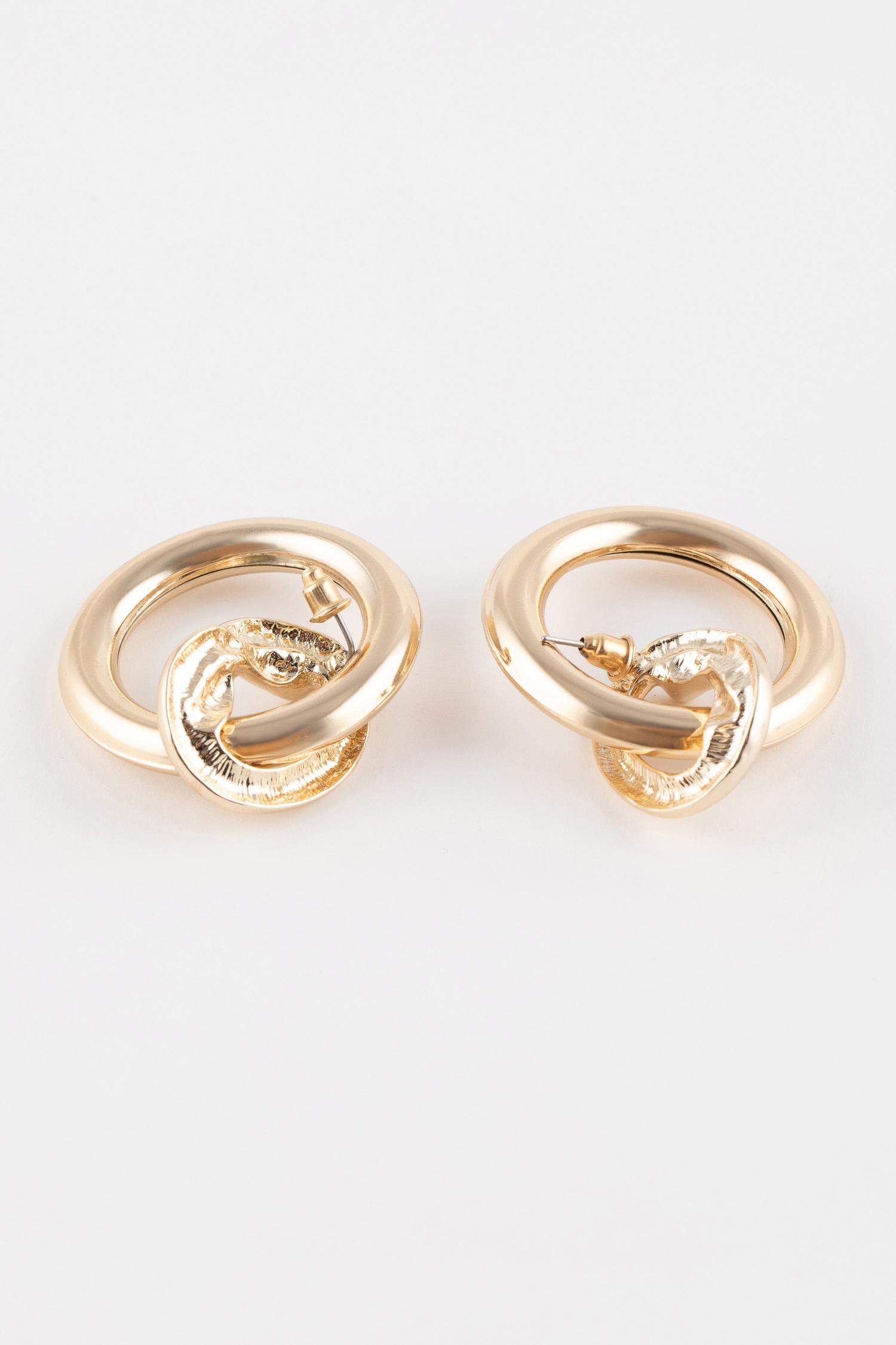Woman Hoop Gold Earrings