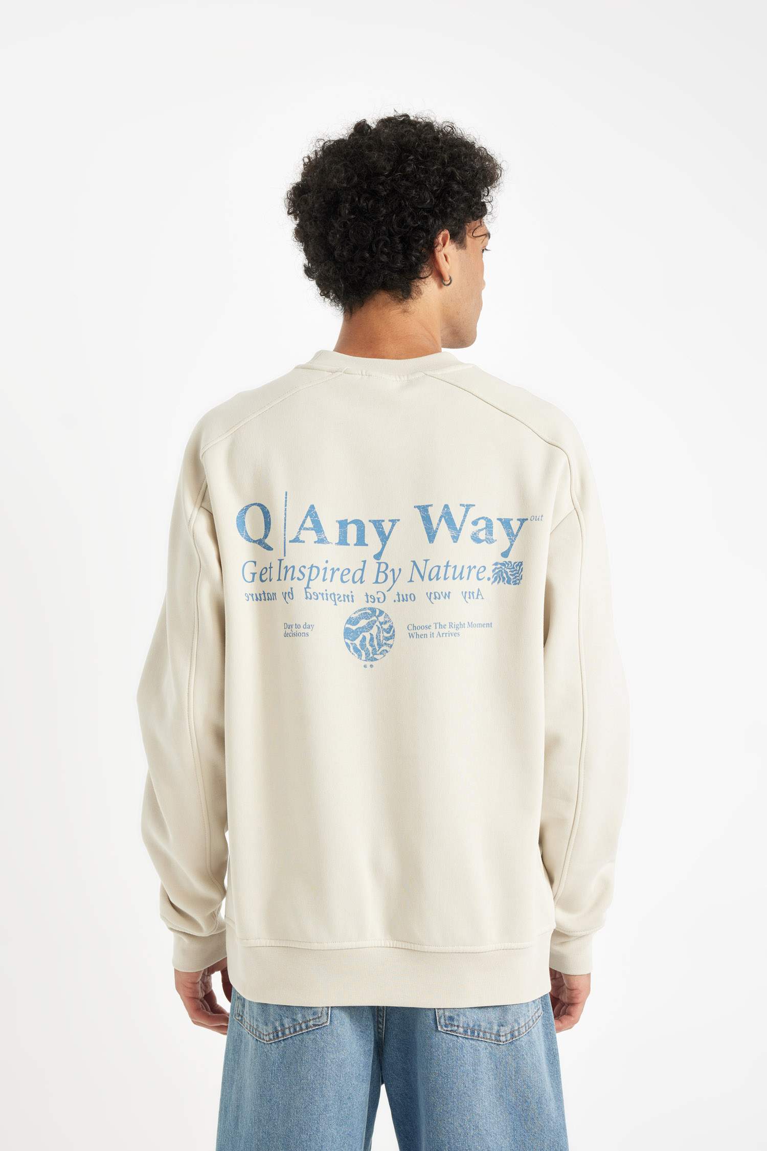 Boxy Fit Bisiklet Yaka Sırt Baskılı Sweatshirt