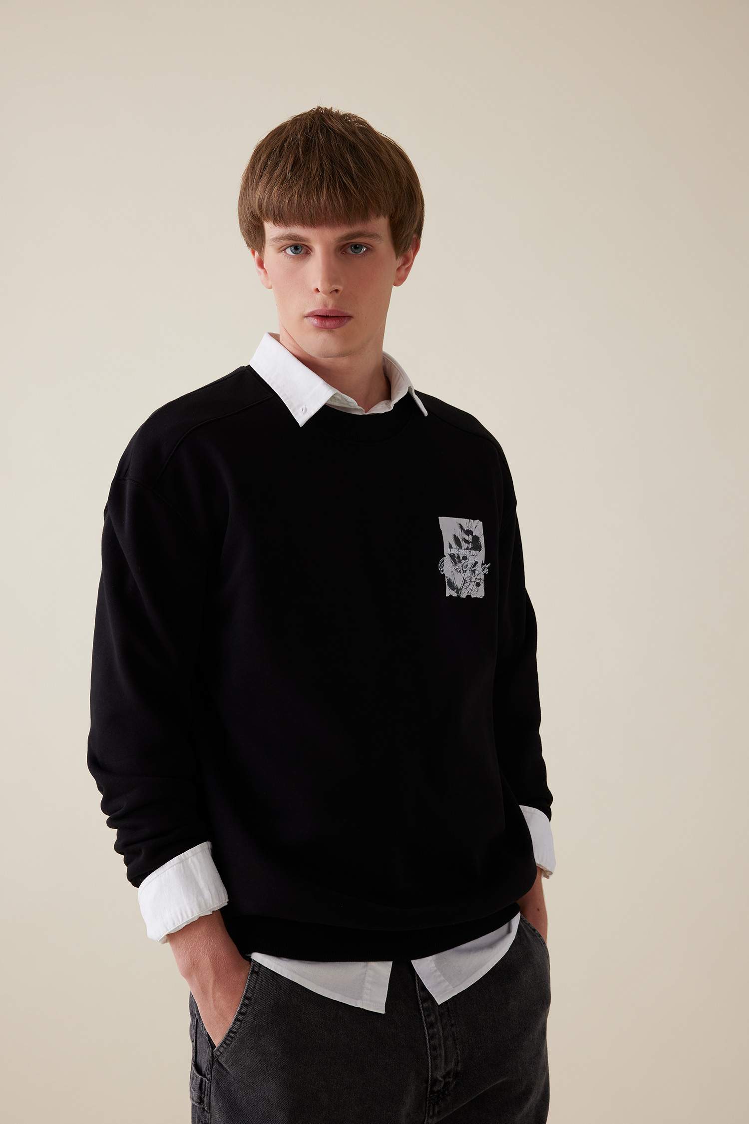 Boxy Fit Bisiklet Yaka Baskılı Sweatshirt