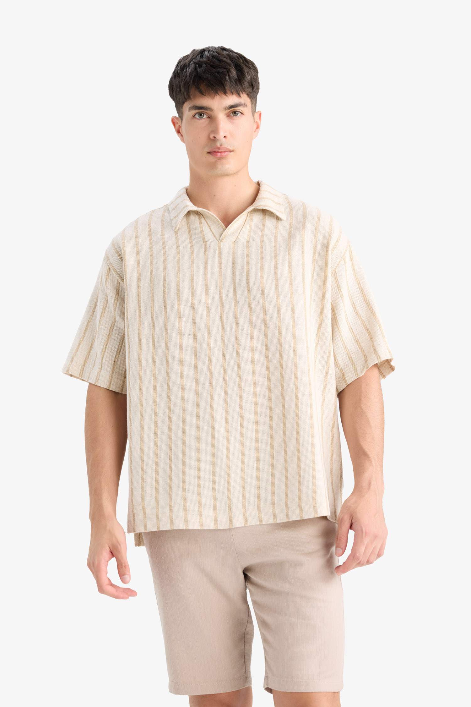 Oversize Geniş Kalıp Polo Yaka Çizgili Kısa Kollu Gömlek