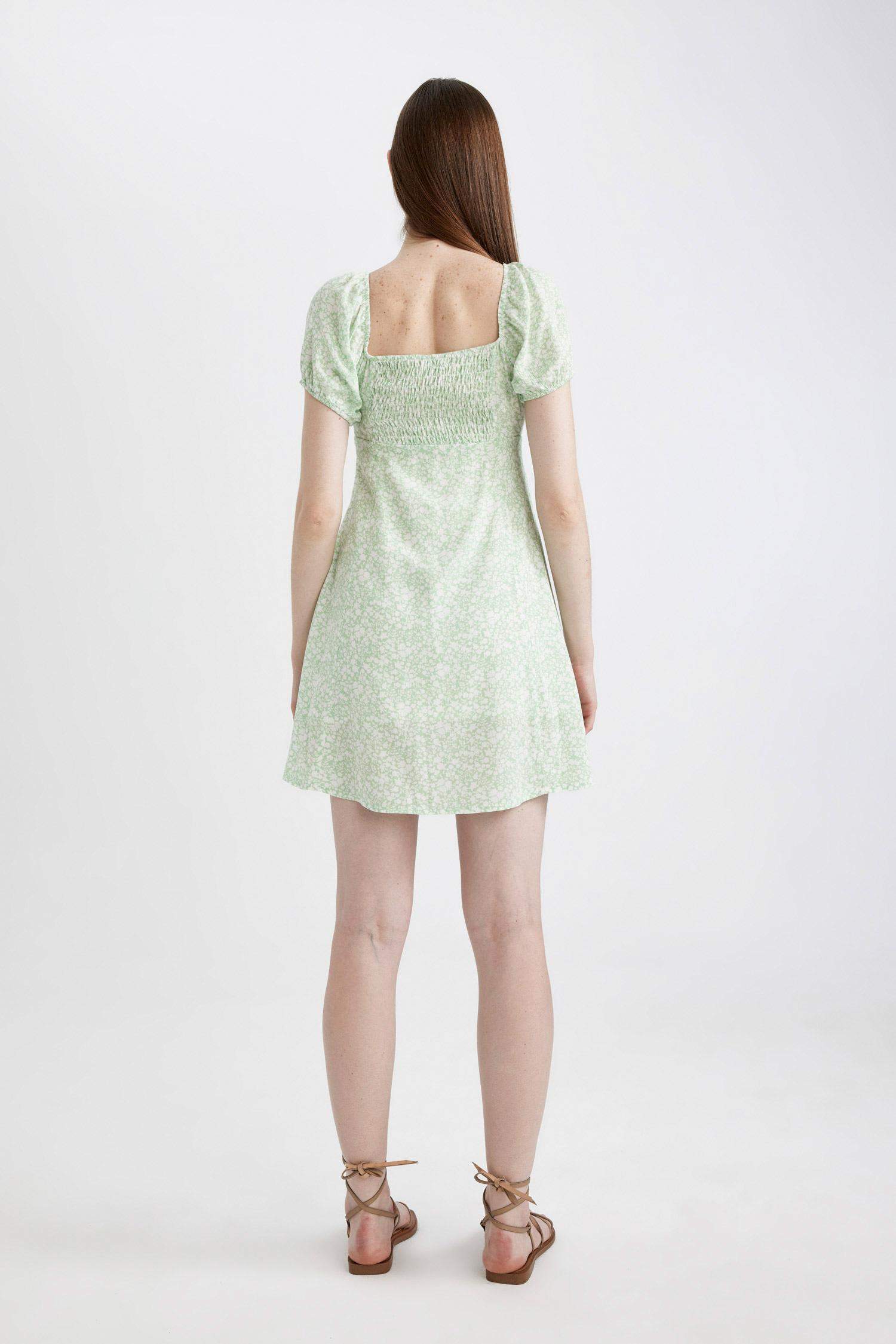 فستان قصير فلورال نص ردن فيسكوز بياخة قلب