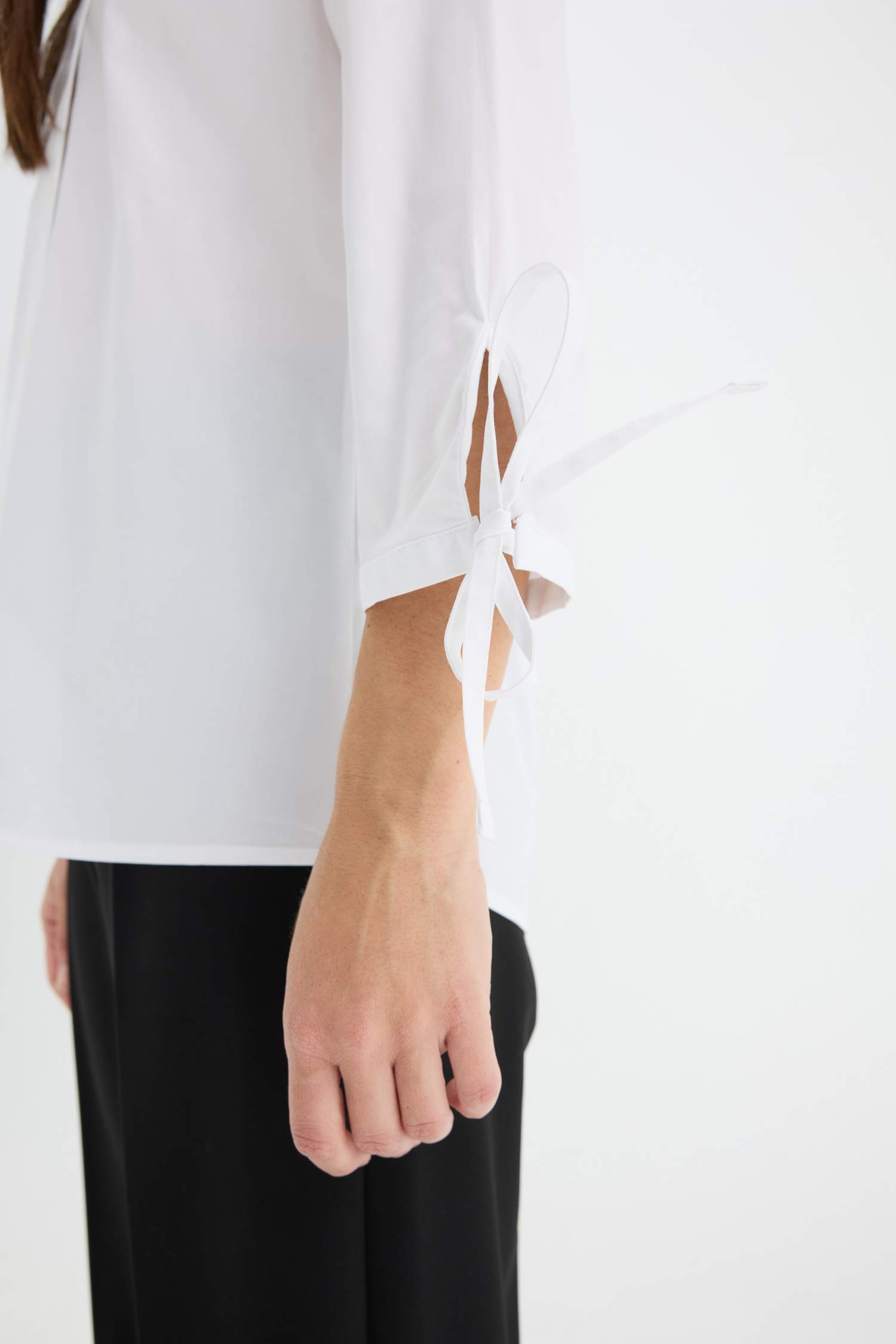 Slim Fit Crew Neck Long Sleeve Shirt