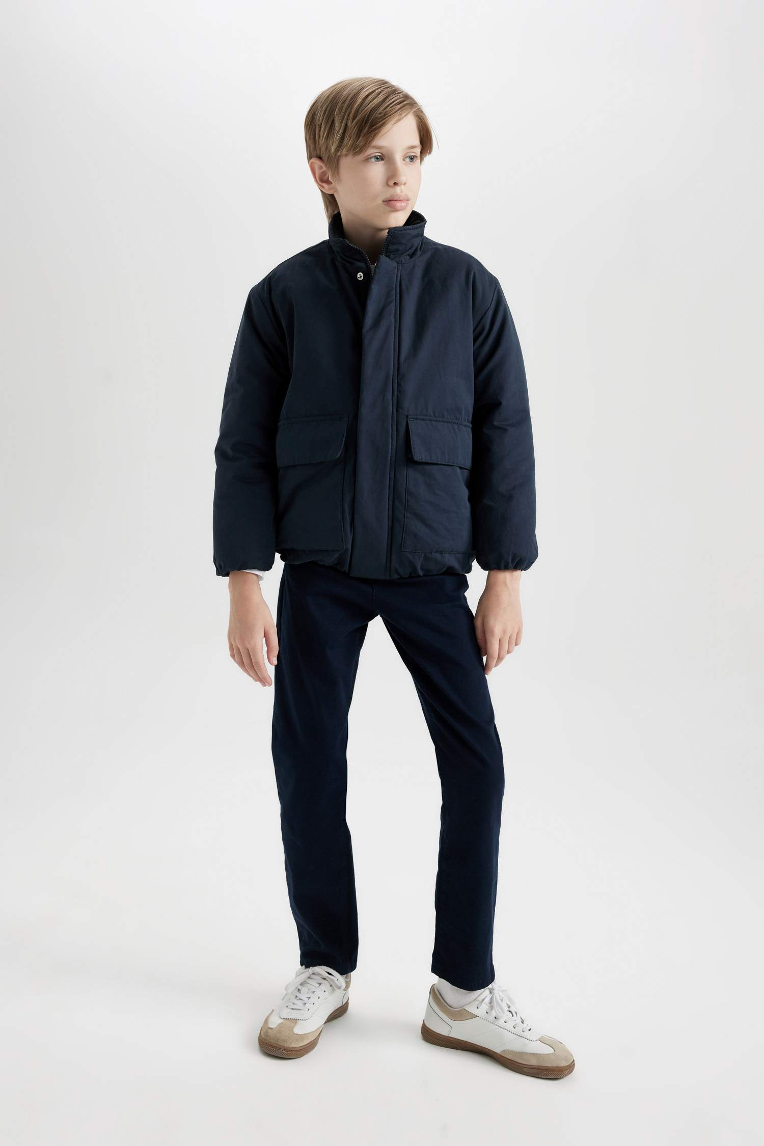 Erkek Çocuk Su Geçirmez Dik Yaka Fermuarlı Çıtçıtlı Cepli Mont