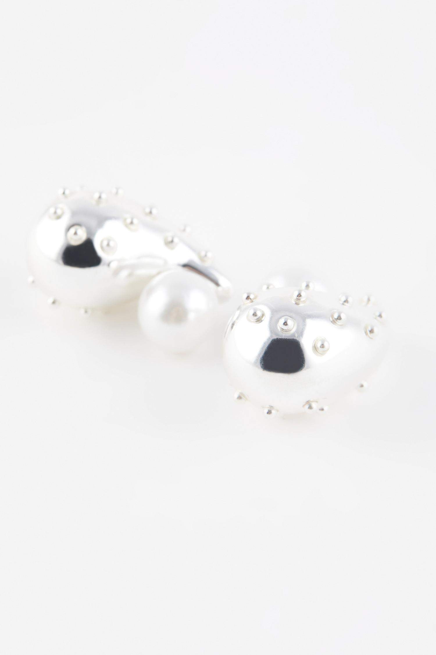 Woman Pearl Detailed Silver Earrings