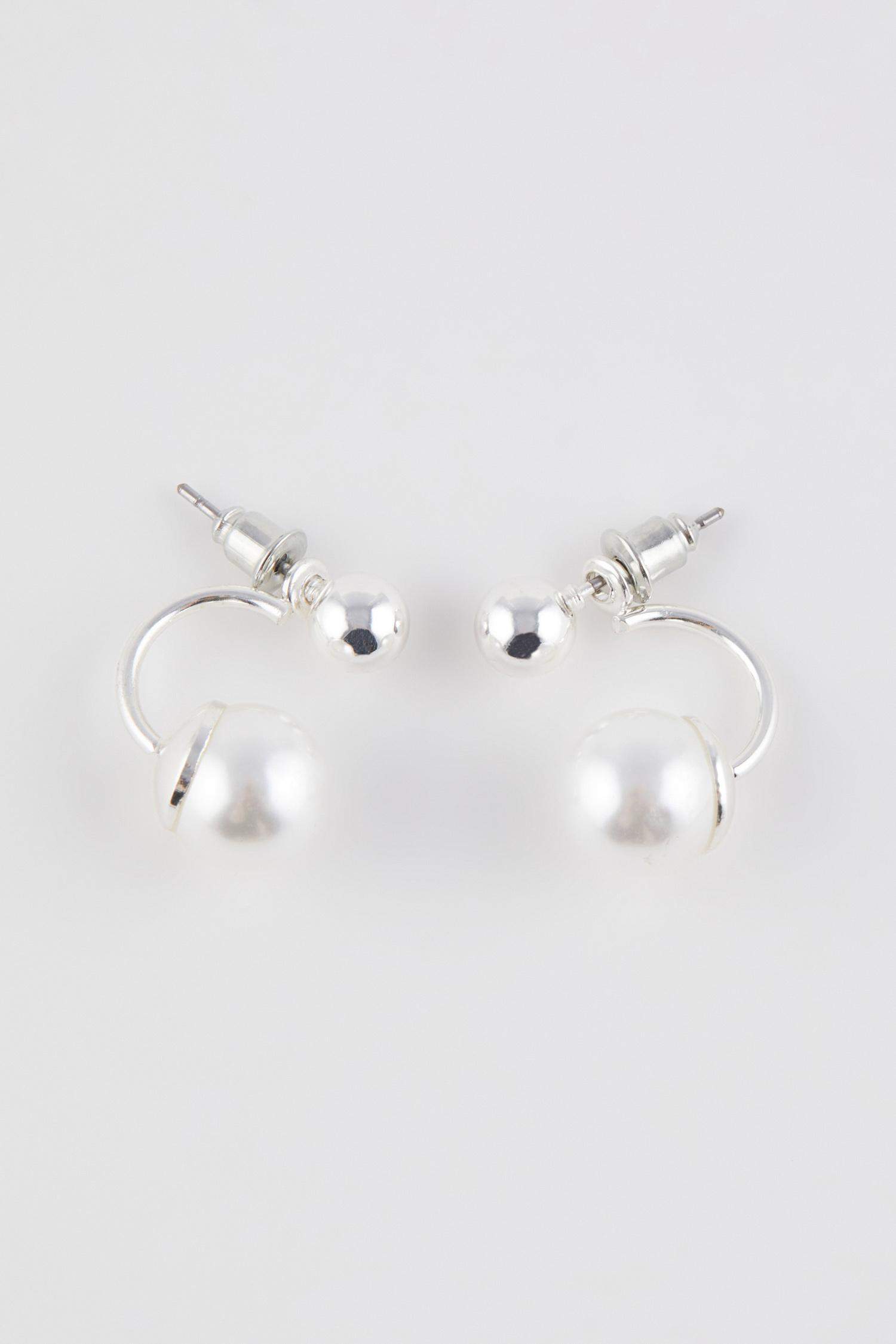 Woman Pearl Detailed Silver Earrings