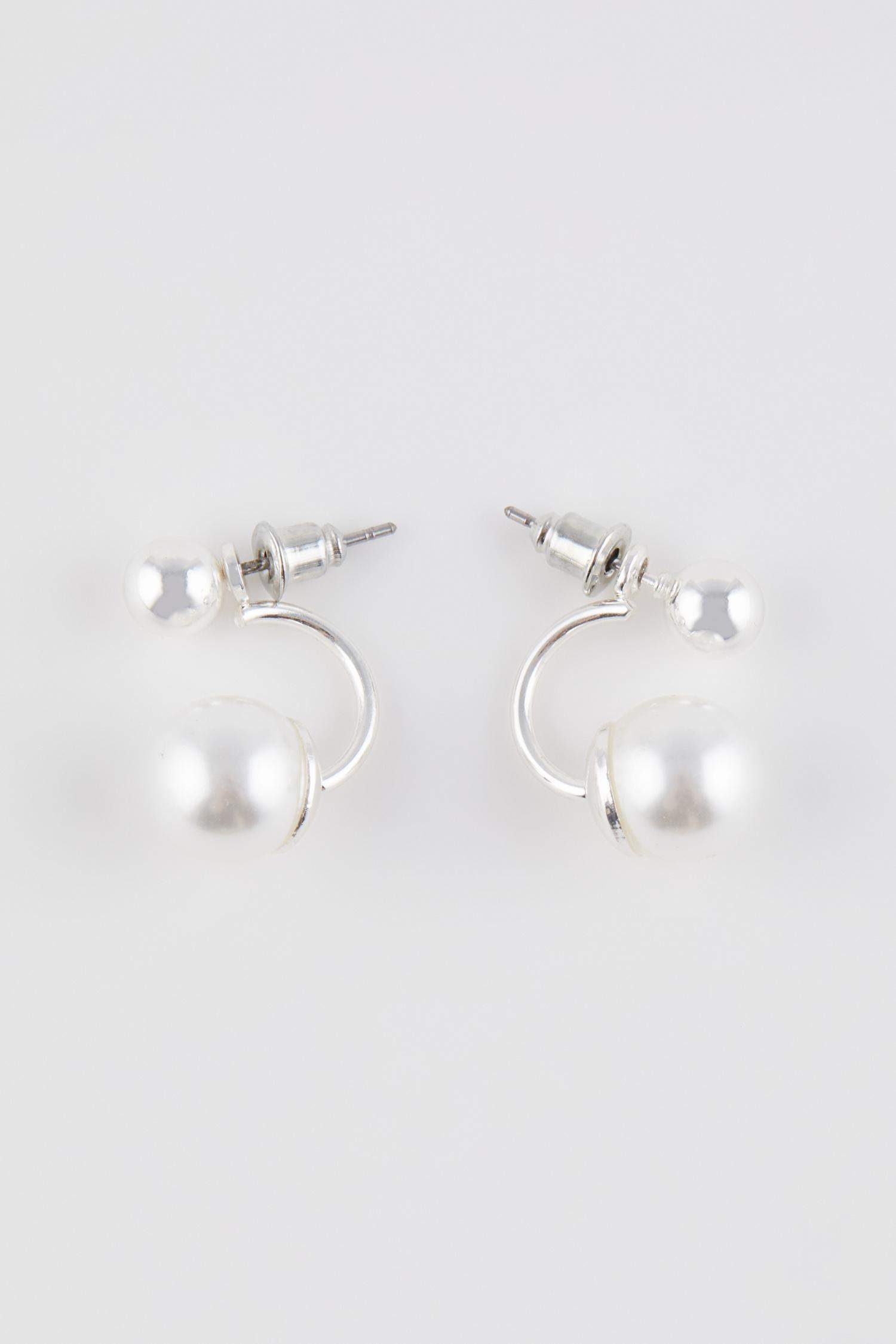 Woman Pearl Detailed Silver Earrings