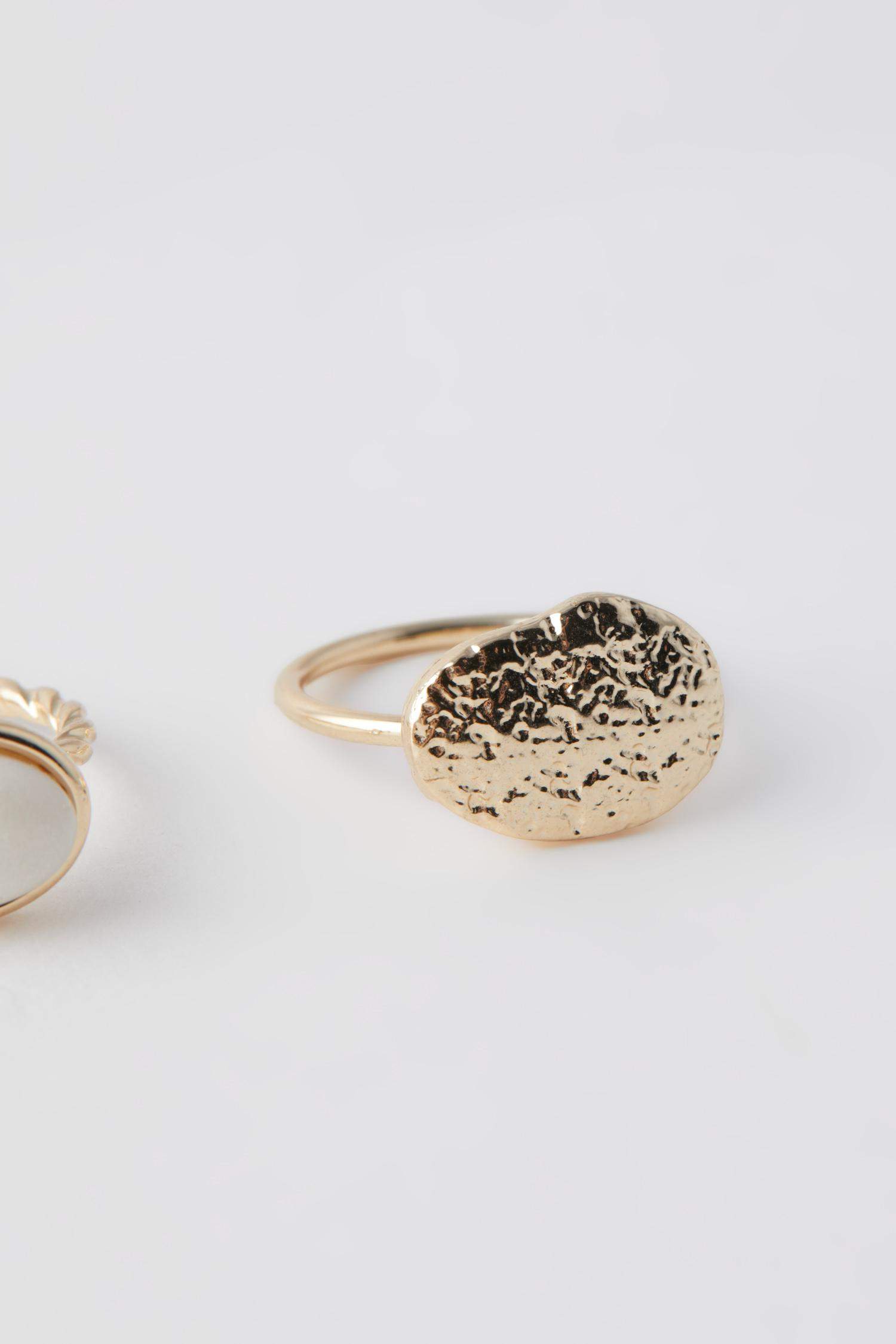 خاتم نسائي ذهبي - 3 قطع