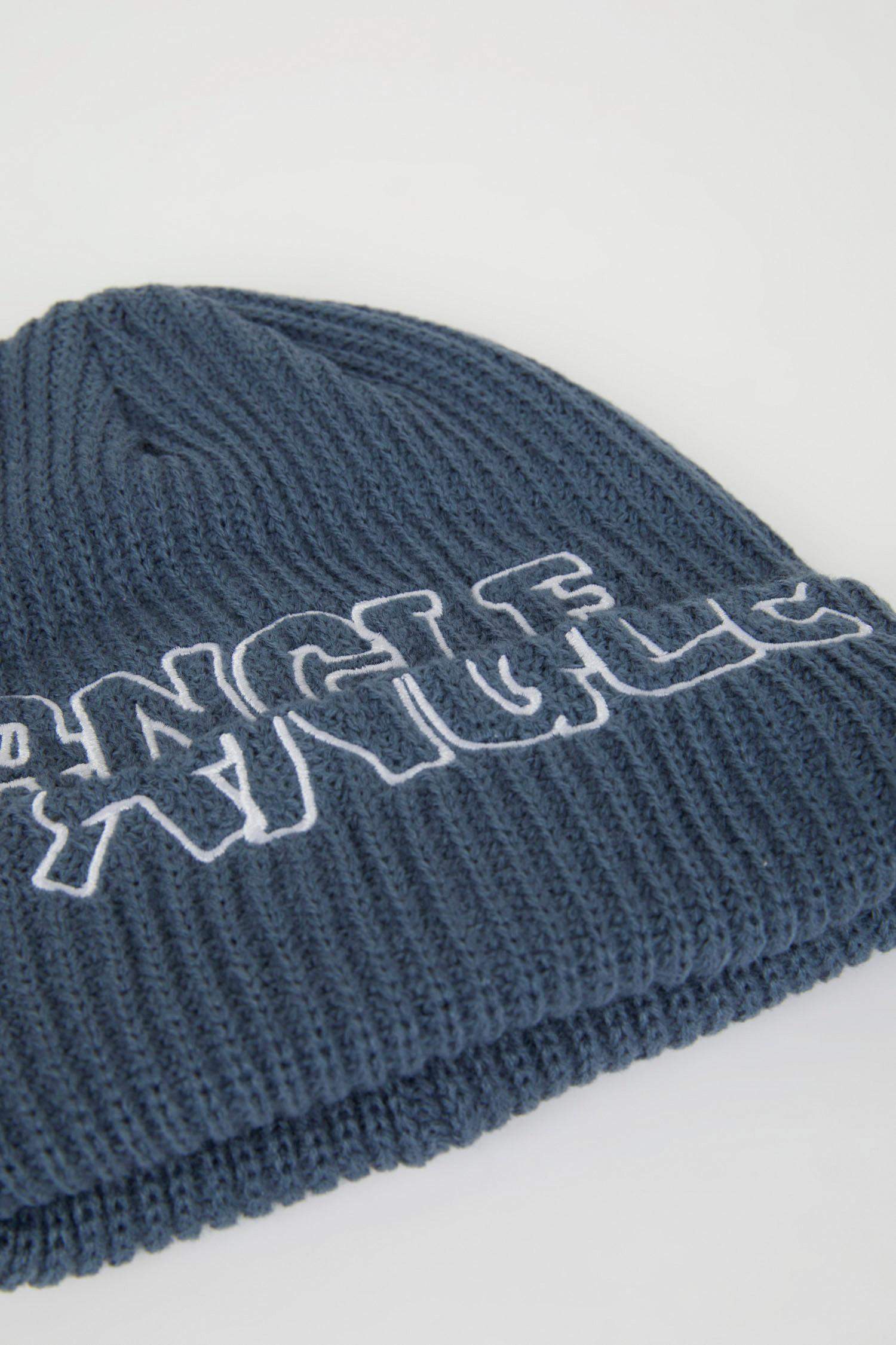 Erkek Nakışlı Bere