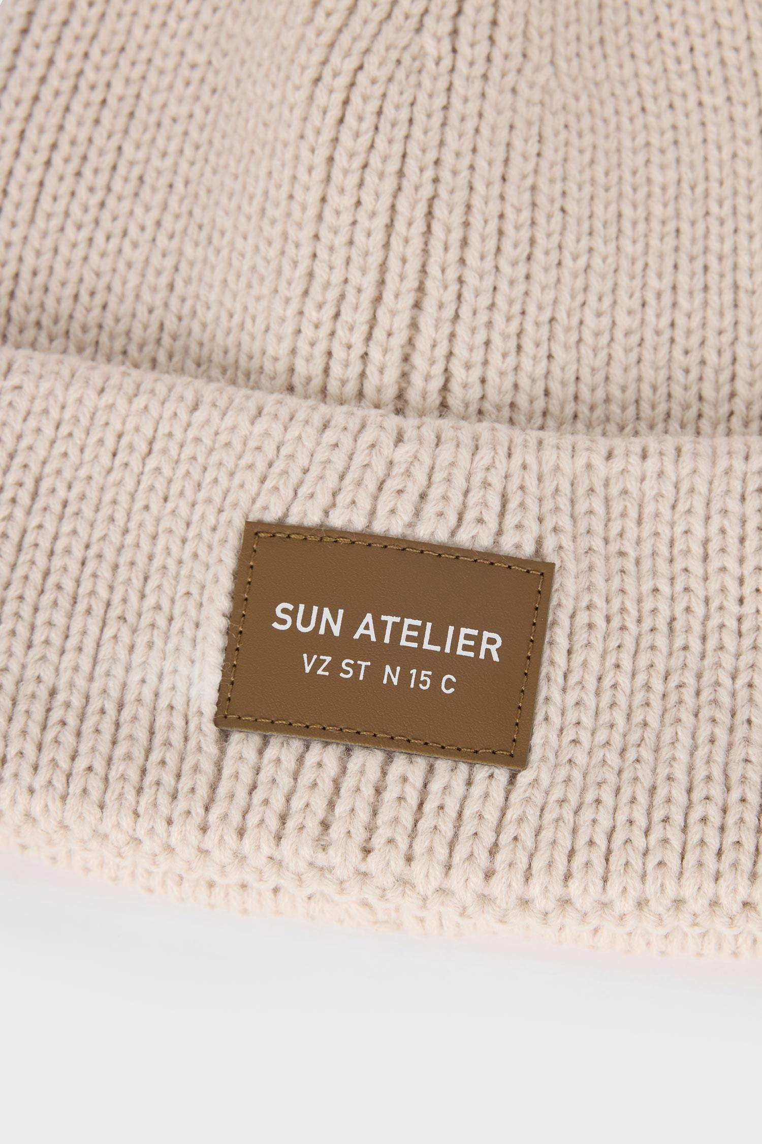 Erkek Dokuma Etiketli Bere