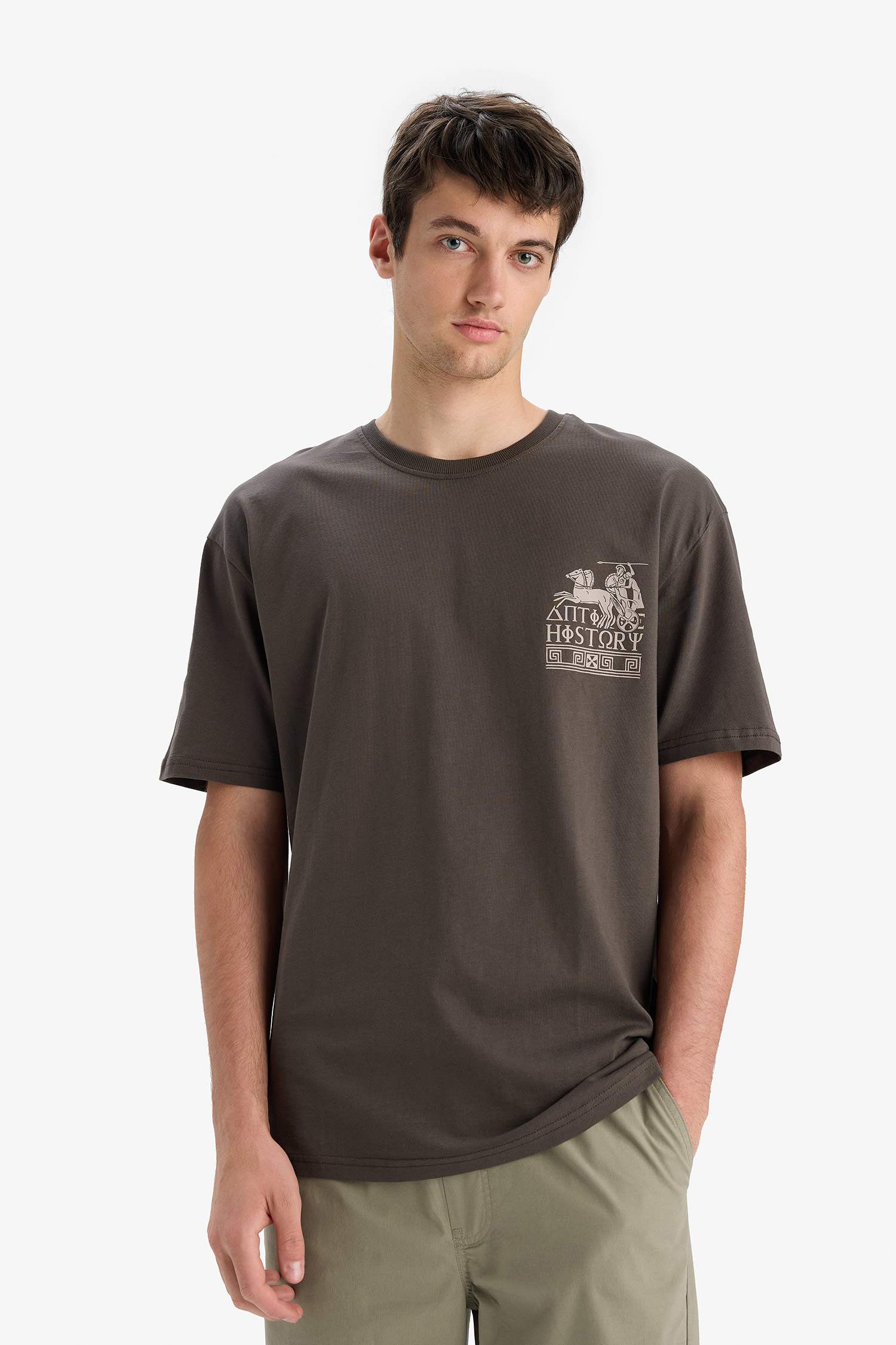 Oversize Fit Crew Neck Short Sleeve T-Shirt