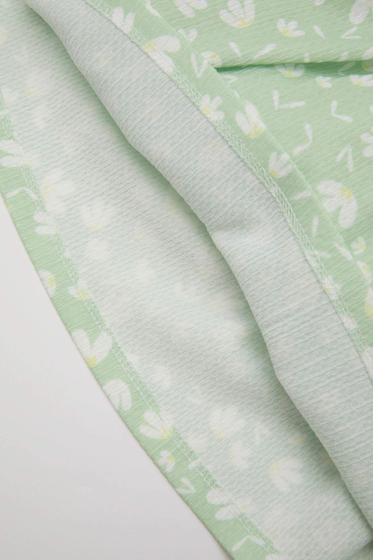 فستان بناتي فلورال قصة عادية بدون ردن بياخة مستديرة