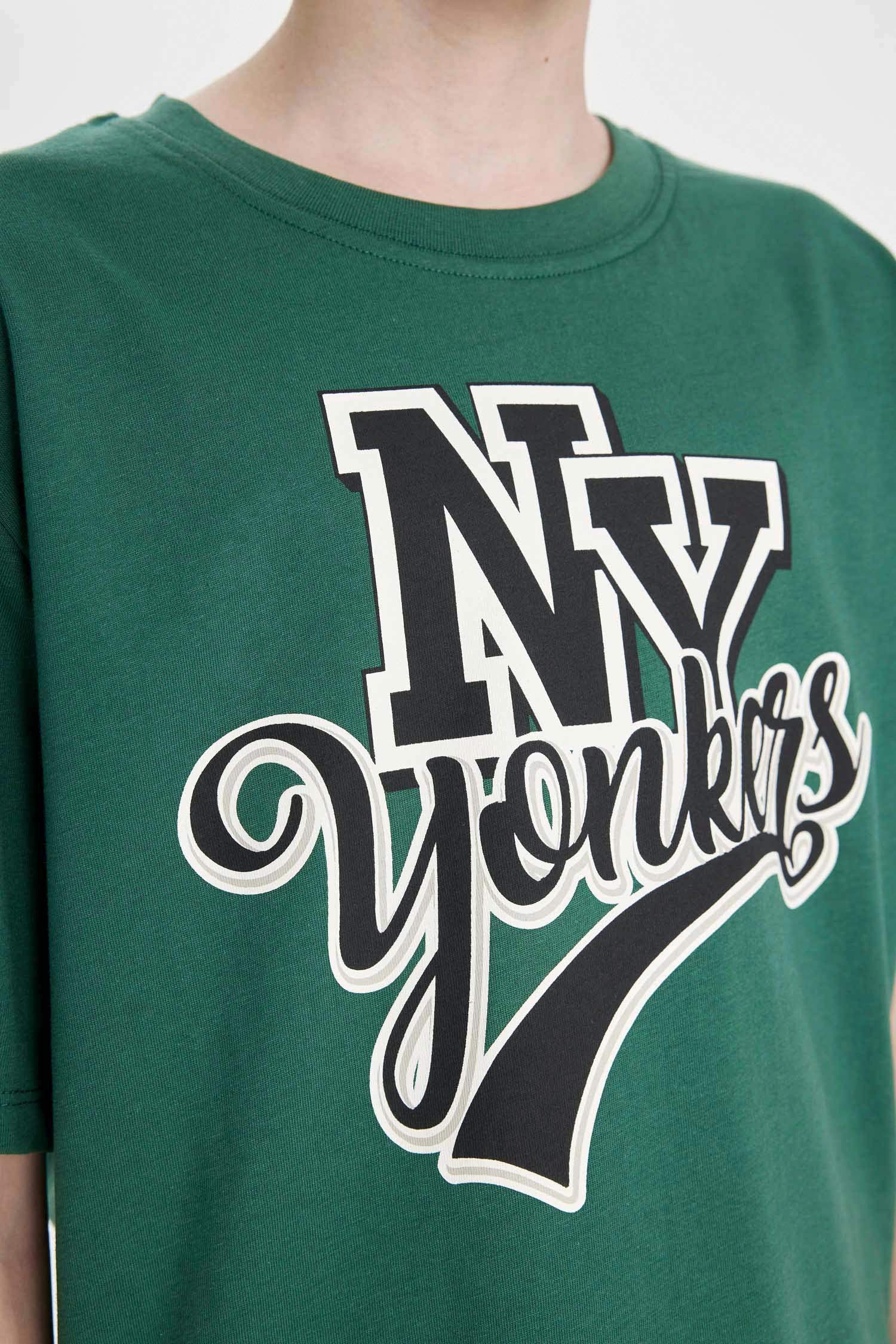 Boy Crew Neck Printed T-Shirt