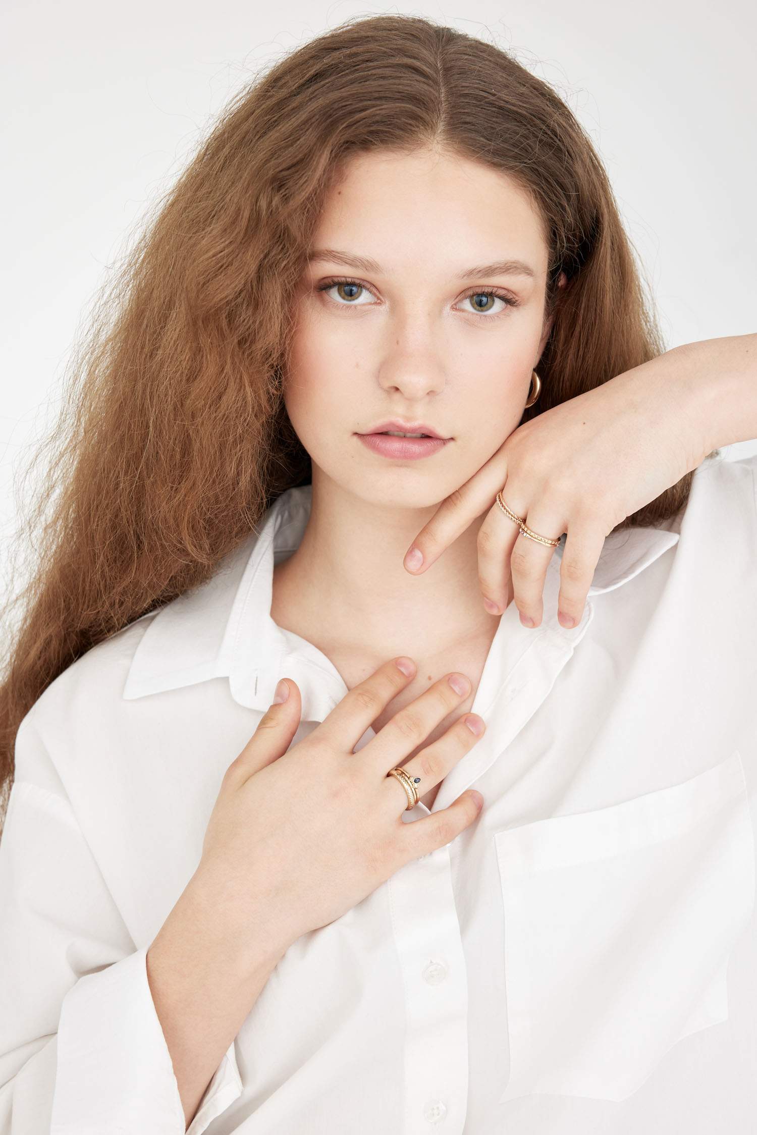 Kadın 8'li Gold Yüzük