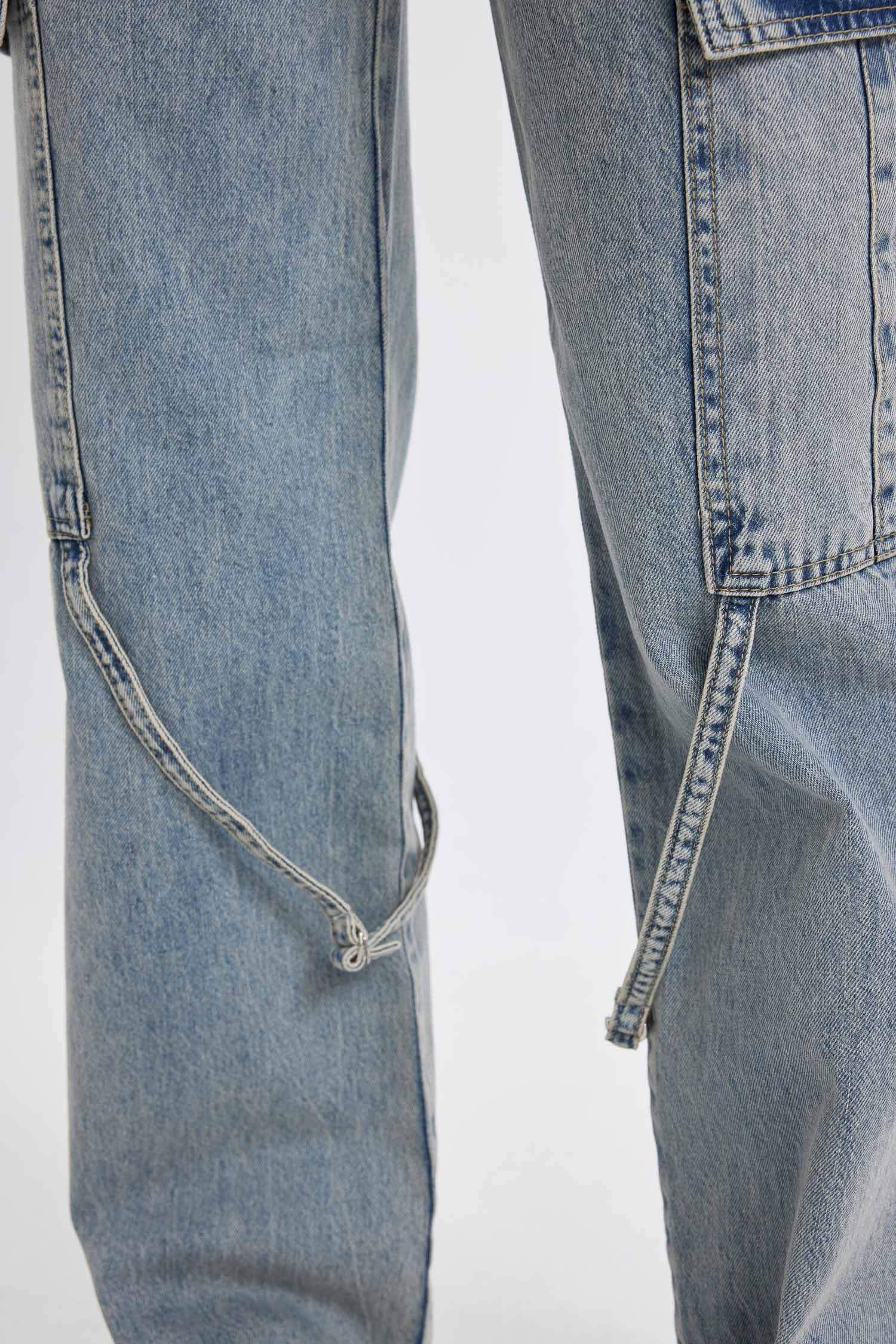 Wide Leg High Waist Long Cargo Jeans