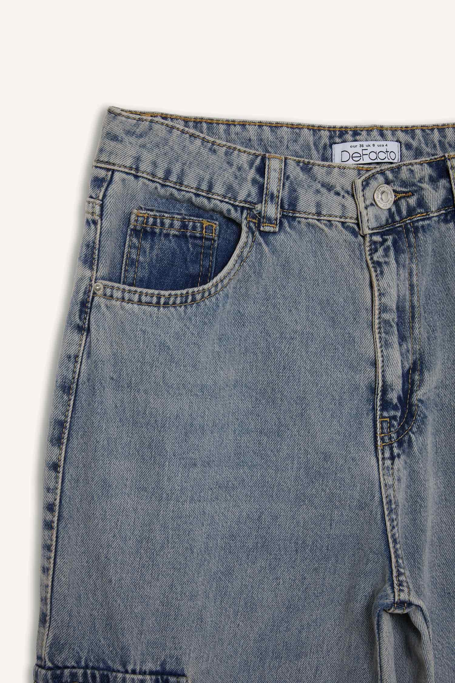 Wide Leg High Waist Long Cargo Jeans