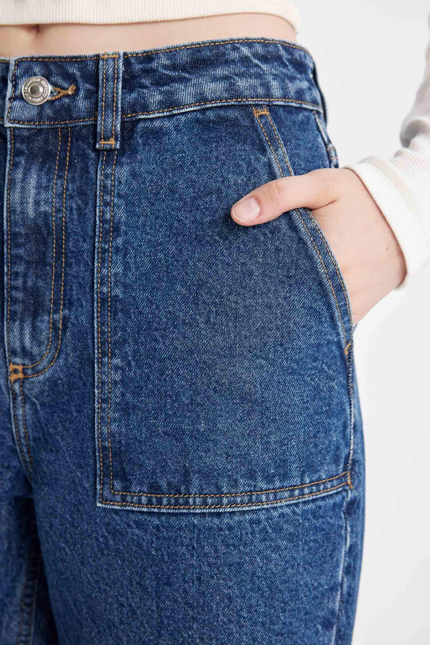 بنطرون جينز كارجو ولادي برجل واسع وخصر عالي