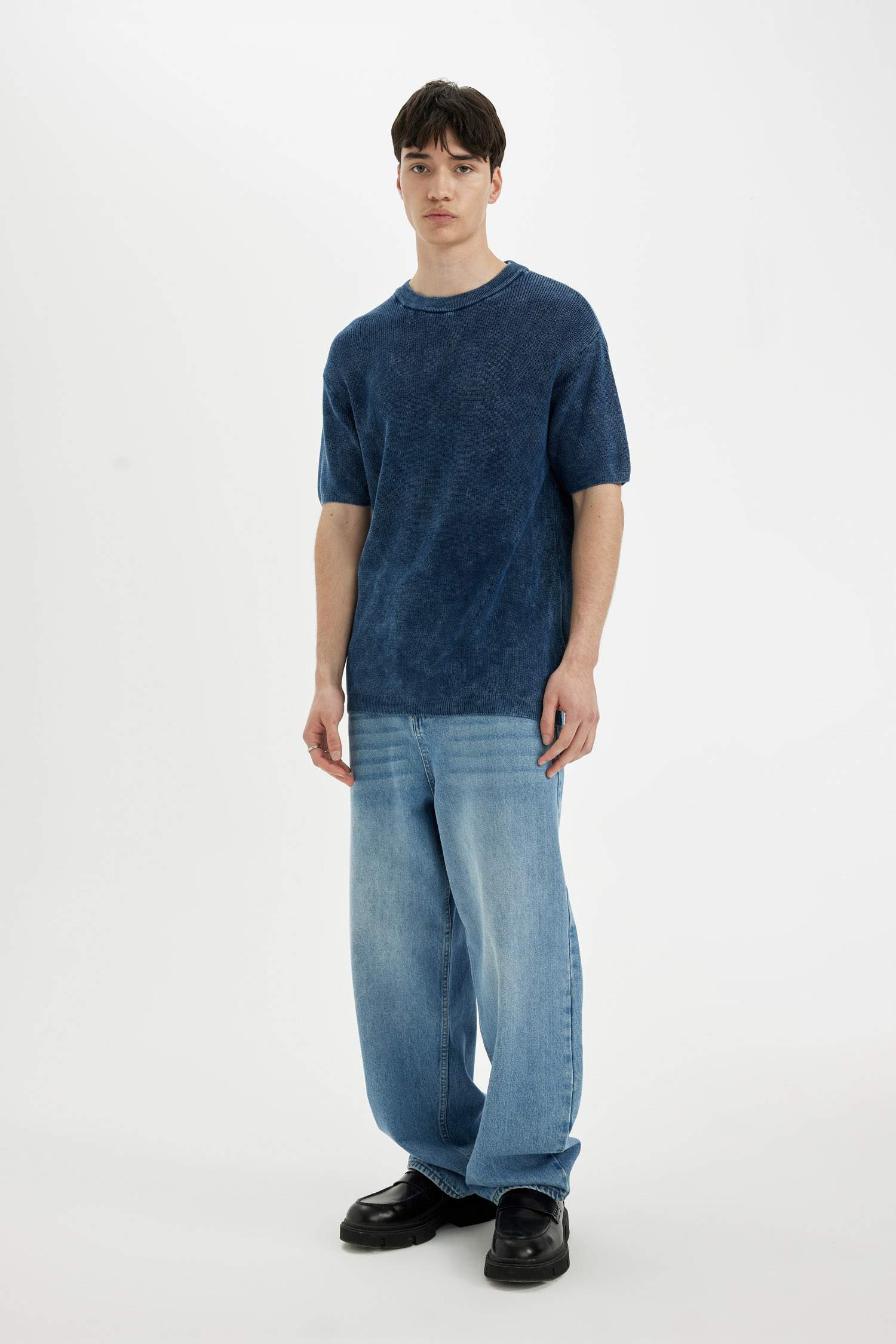 تيشيرت نص ردن قصة مريحة ممشط