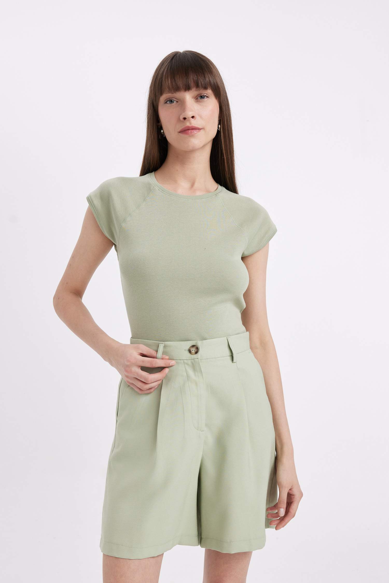 T-Shirt à Manches Courtes Coupe Slim Col Rond