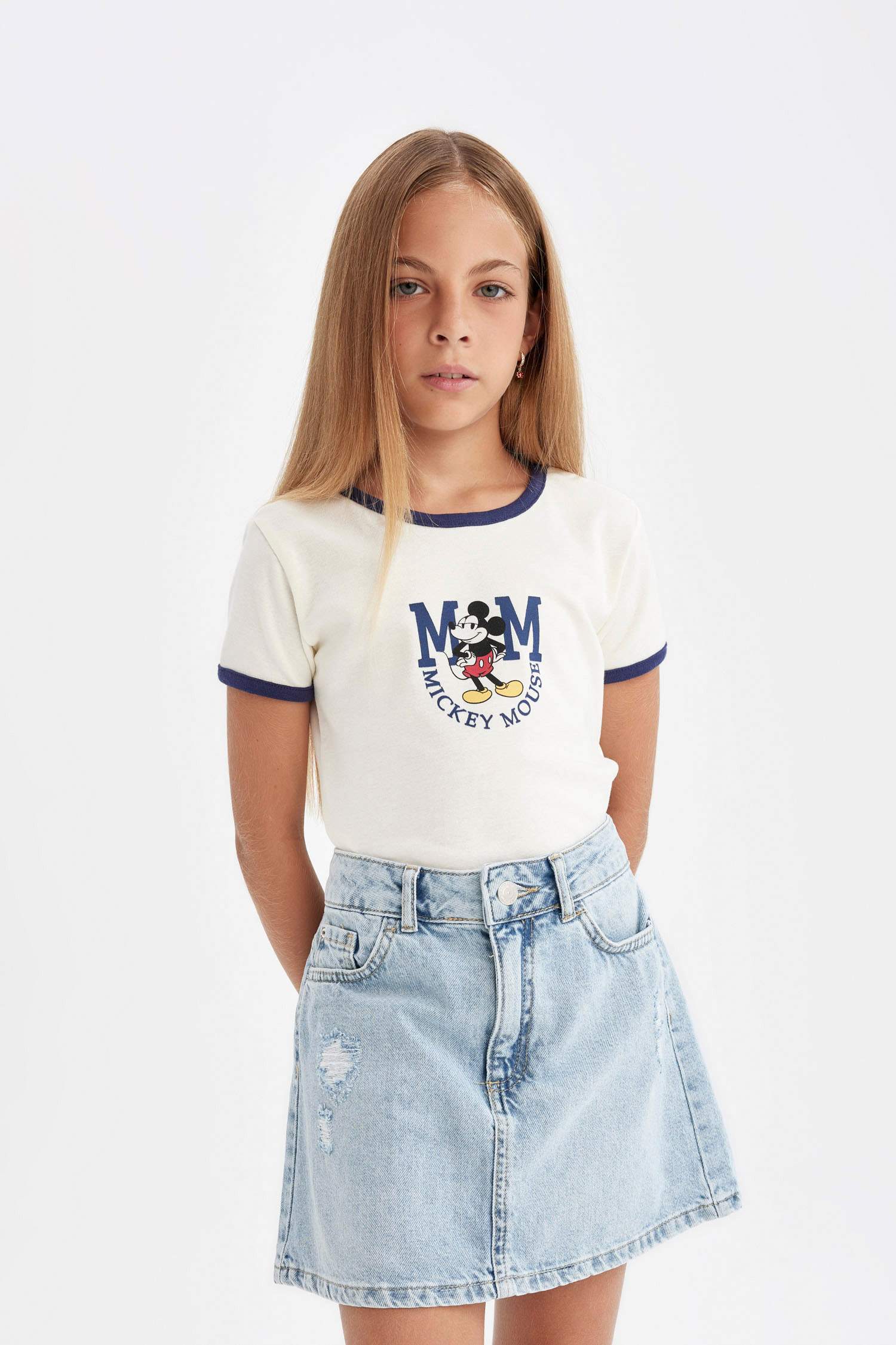 Kız Çocuk Disney Mickey & Minnie Bisiklet Yaka Ribana Kısa Kollu Tişört