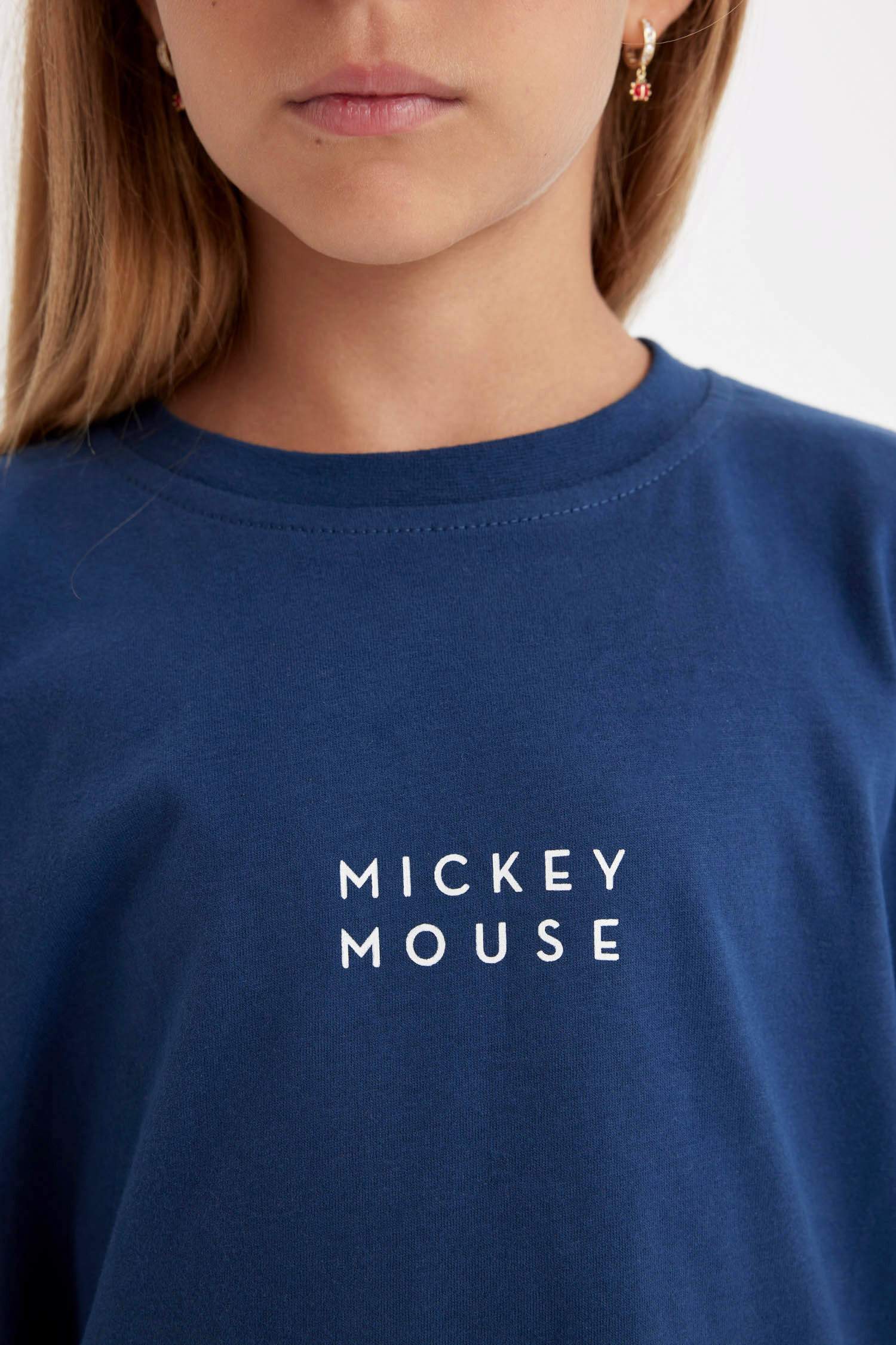 Kız Çocuk Disney Mickey & Minnie Oversize Geniş Kalıp Bisiklet Yaka Kısa Kollu Tişört