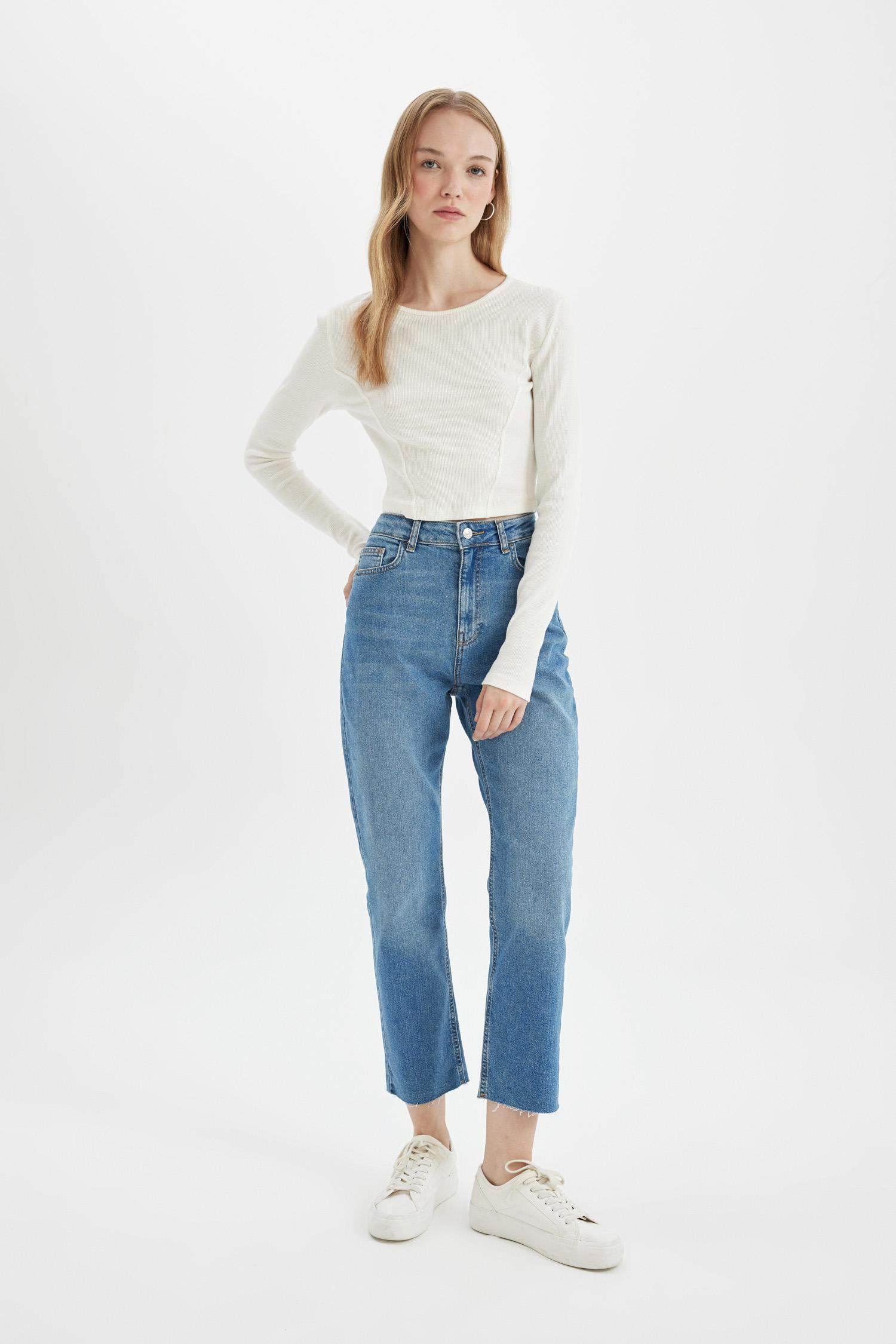 Mary Vintage Straight Fit Yüksek Bel Paça Ucu Kesik Bilek Boy Jean Yıkamalı Pantolon