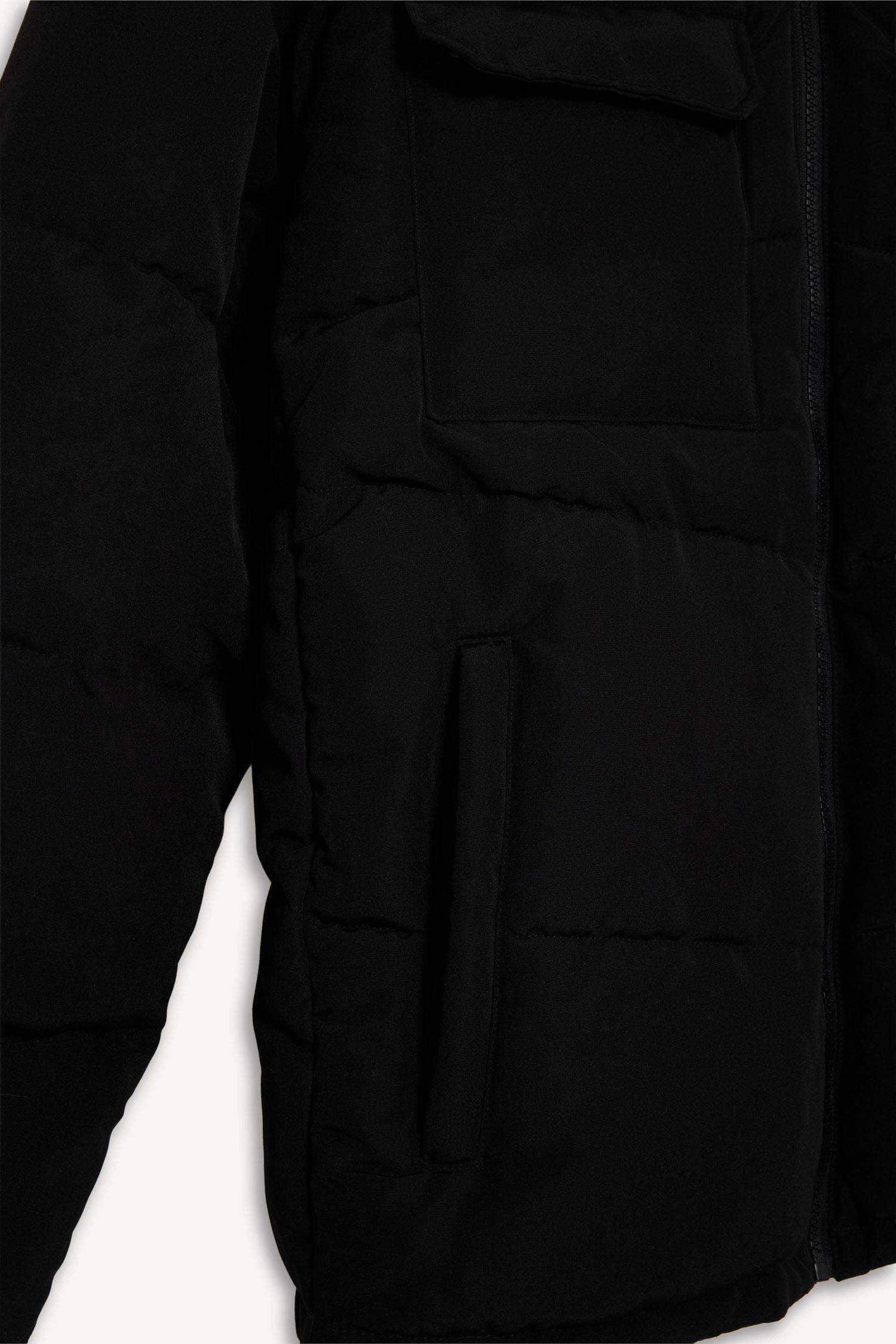 Slim Fit Şişme Mont Dar Kesim Kapüşonlu Cepli Fermuarlı