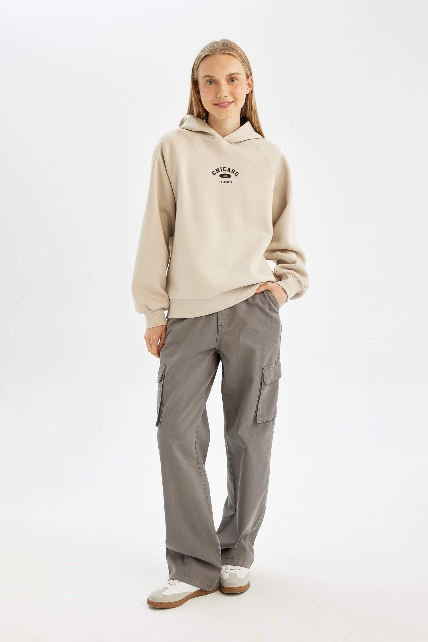 Straight Fit High Waist Gabardine Cargo Pants