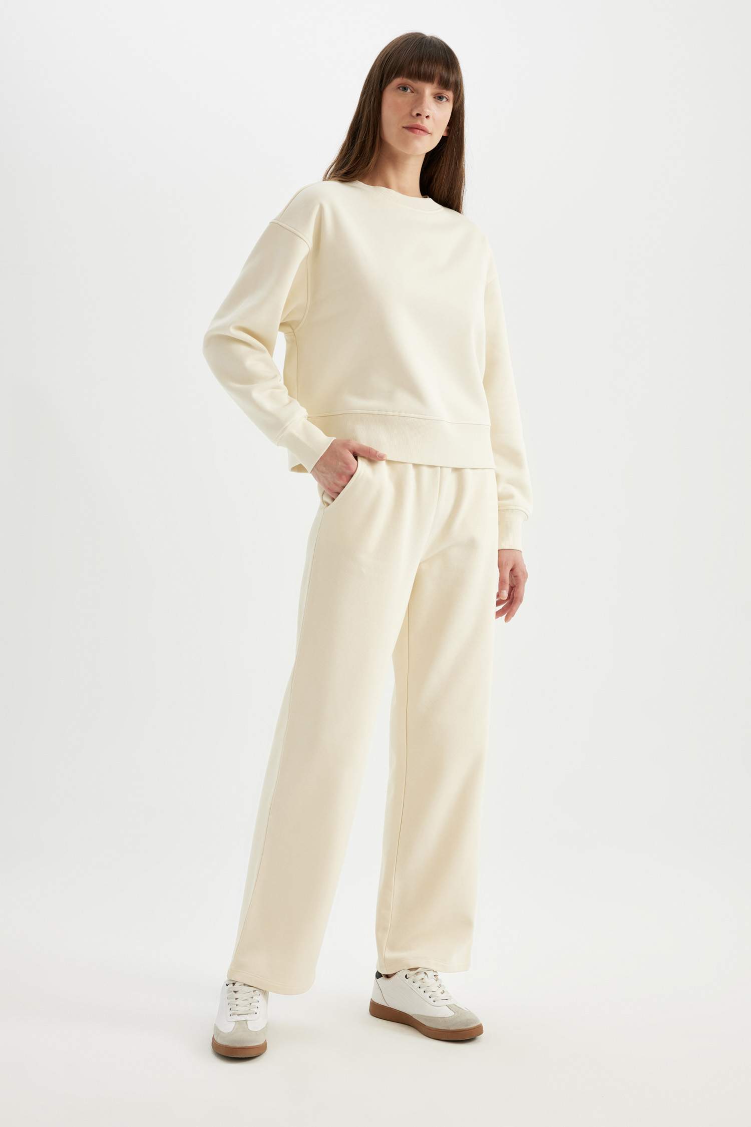 Свитшот из плотной ткани