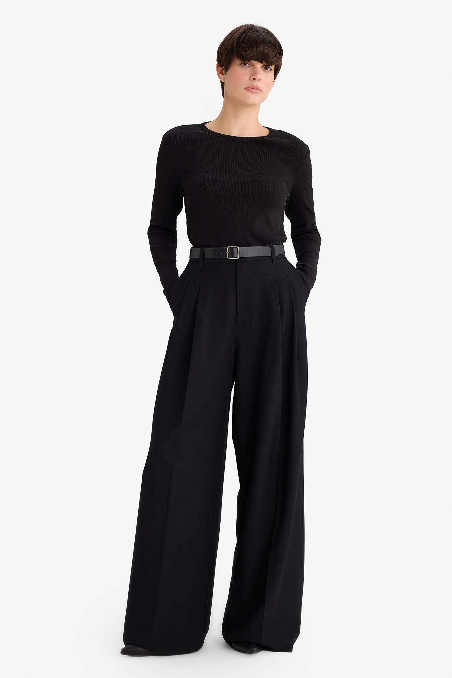 Базовый лонгслив кашкорсе Slim Fit с круглым вырезом