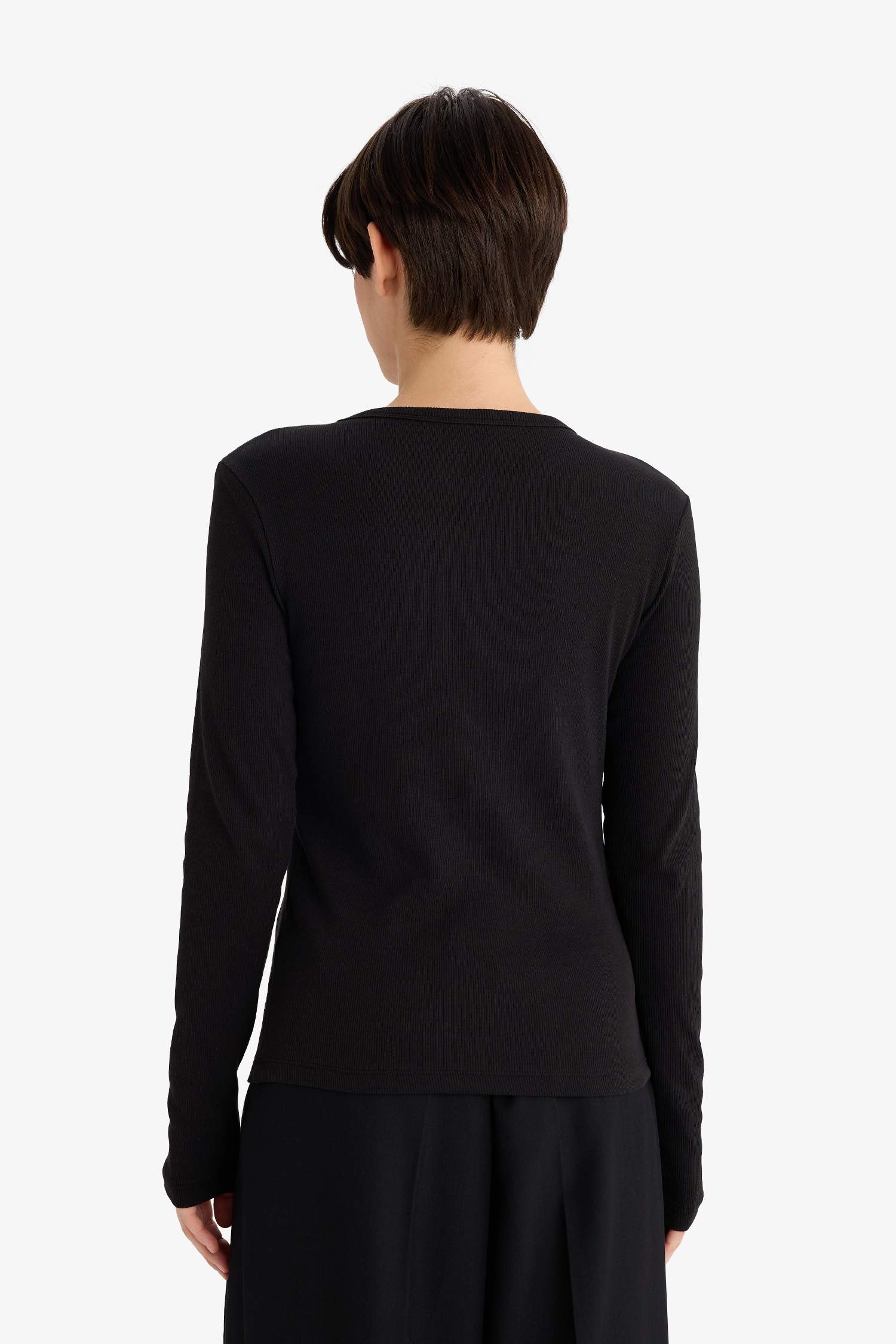 Базовый лонгслив кашкорсе Slim Fit с круглым вырезом