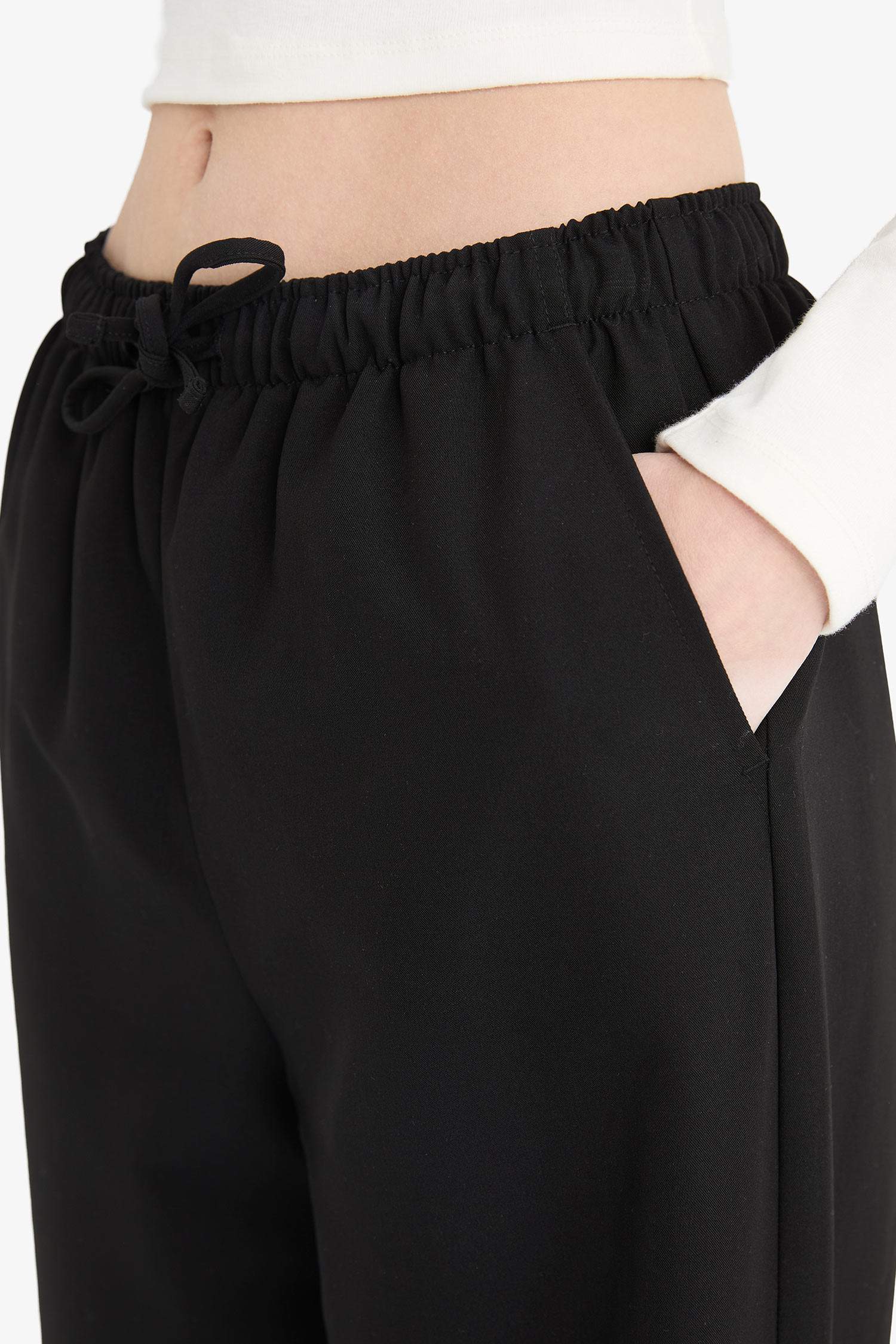 Wide Leg Regular Waist Trousers