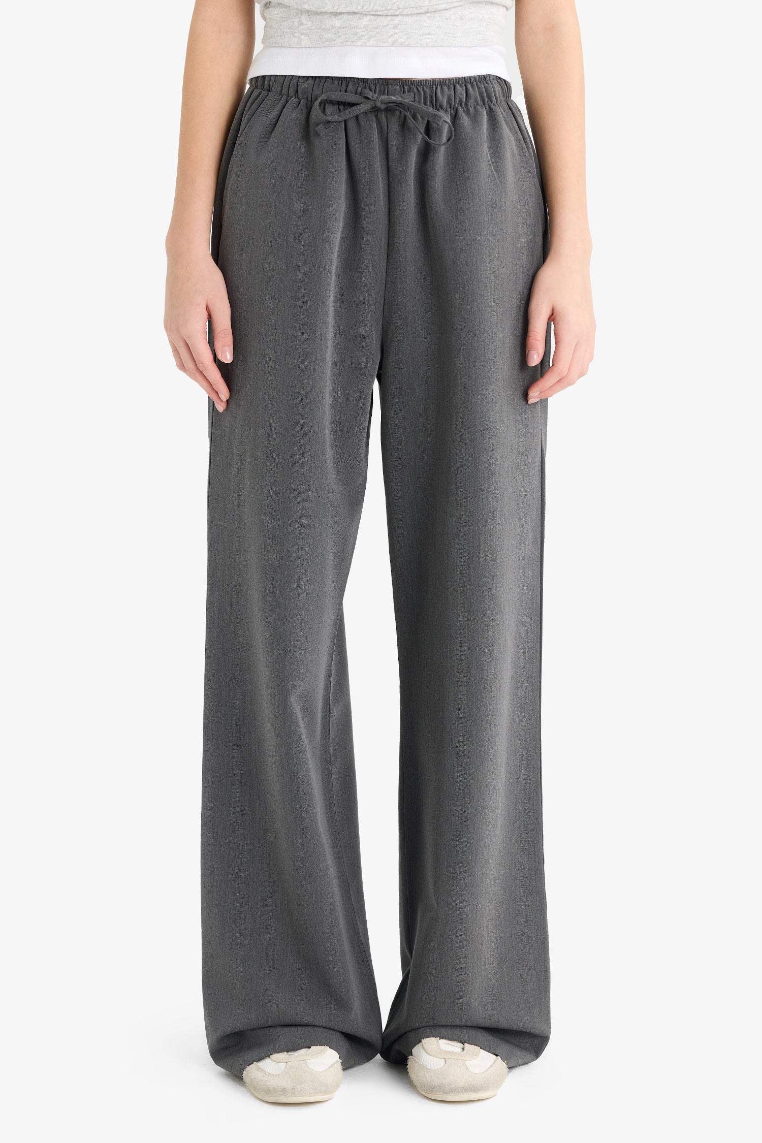 Wide Leg Trousers