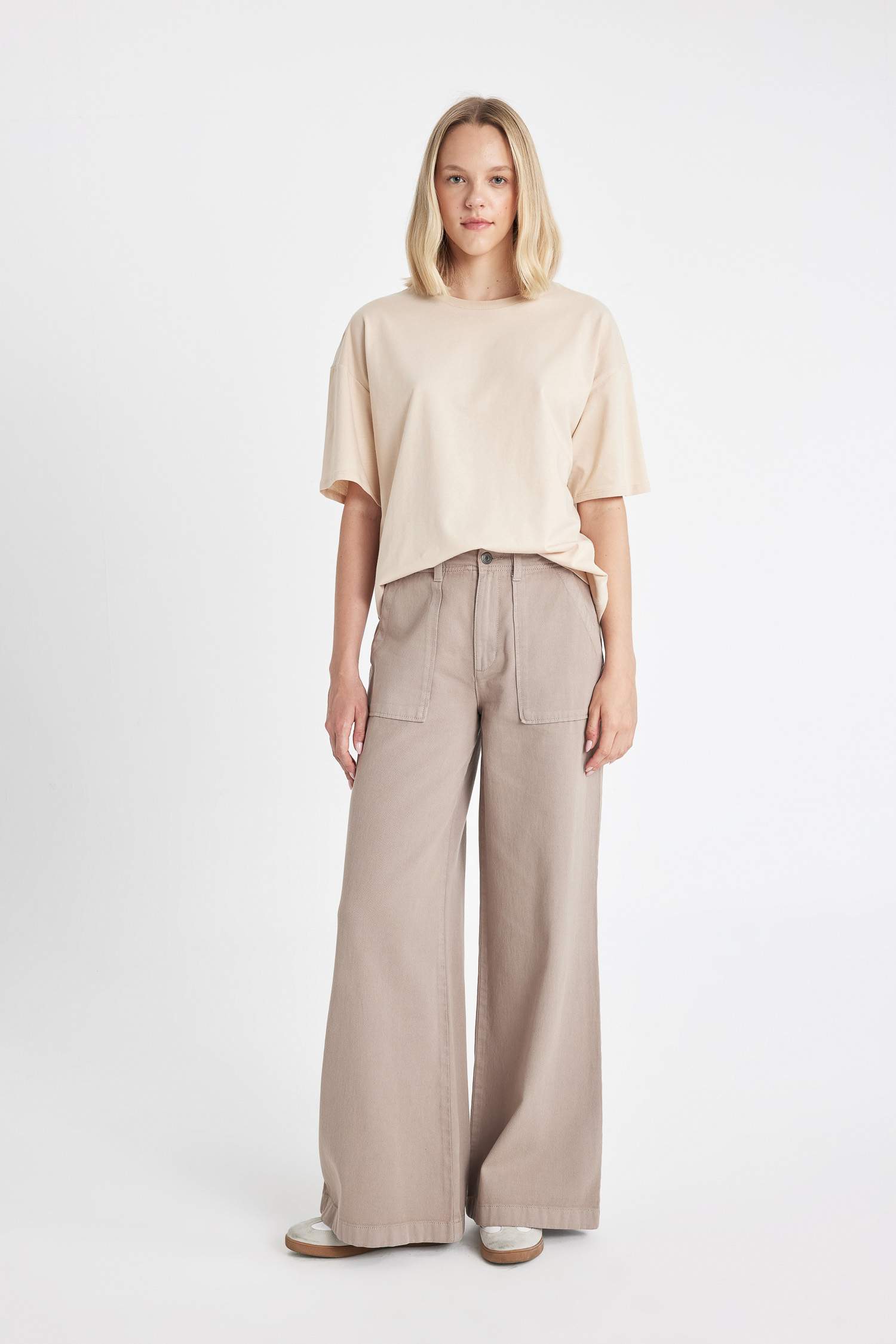 سروال واسع جبردين بجيب وخصر عالي