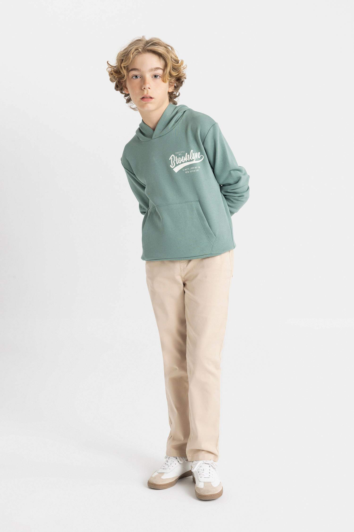 Erkek Çocuk Yeşil Yazı Baskılı Cepli Kapüşonlu Okul Sweatshirt