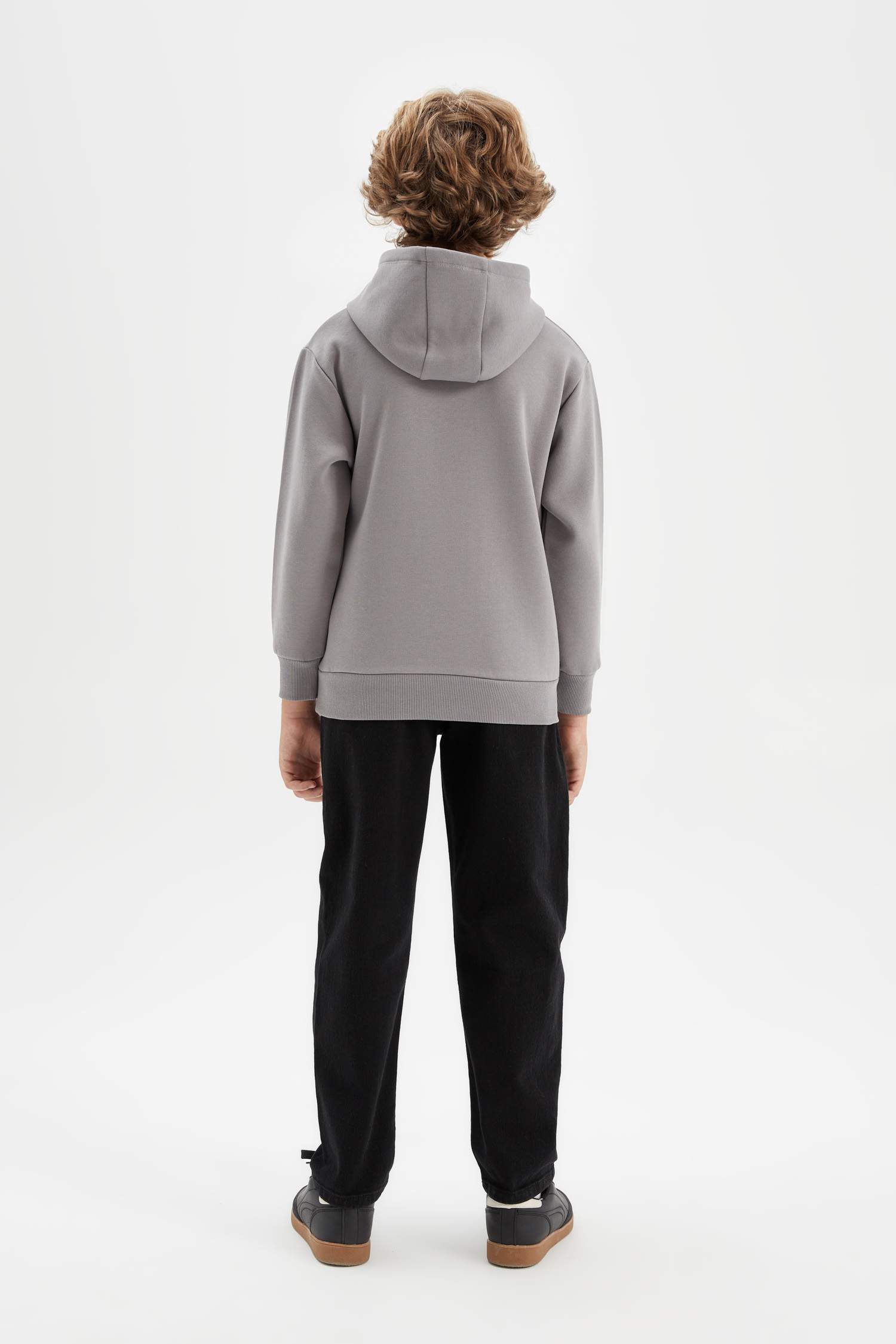 Ұлдарға қалыпты пішім бас киімді Свитер