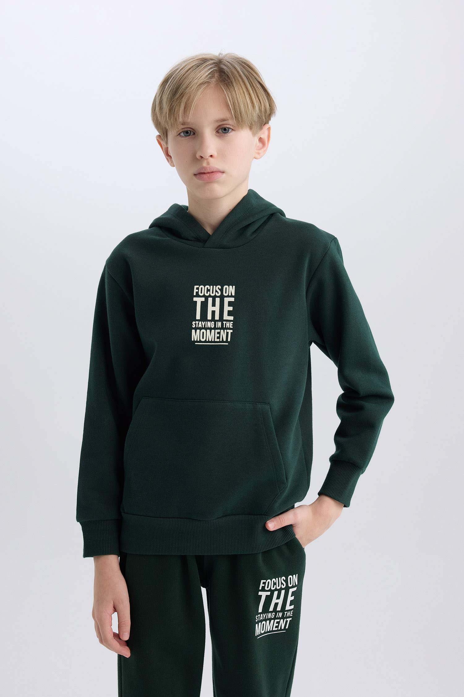 Erkek Çocuk Cepli Yazı Baskılı Kapüşonlu Okul Sweatshirt