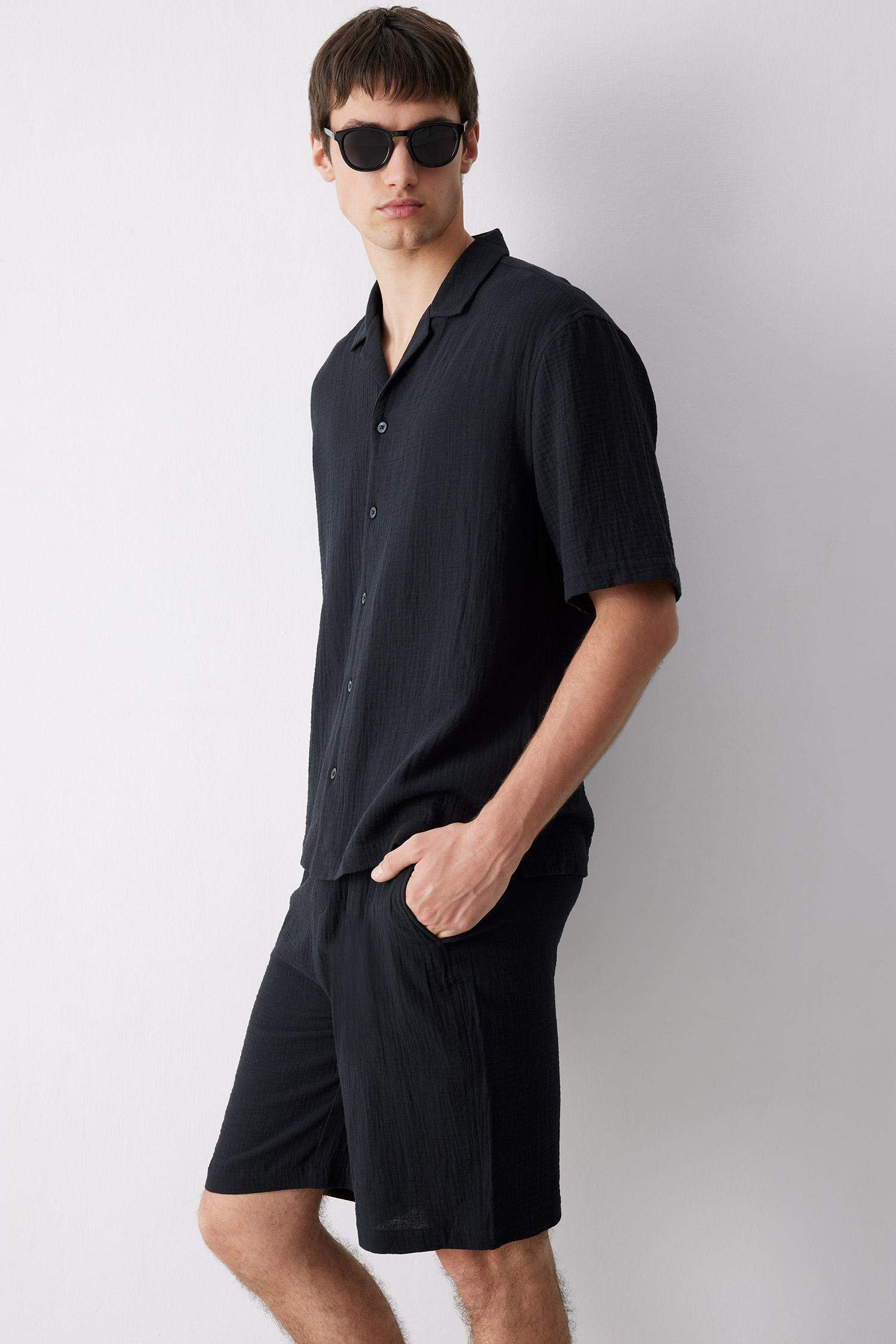 %100 Pamuk Relax Fit Müslin Cepli Basic Düz Bermuda Şort