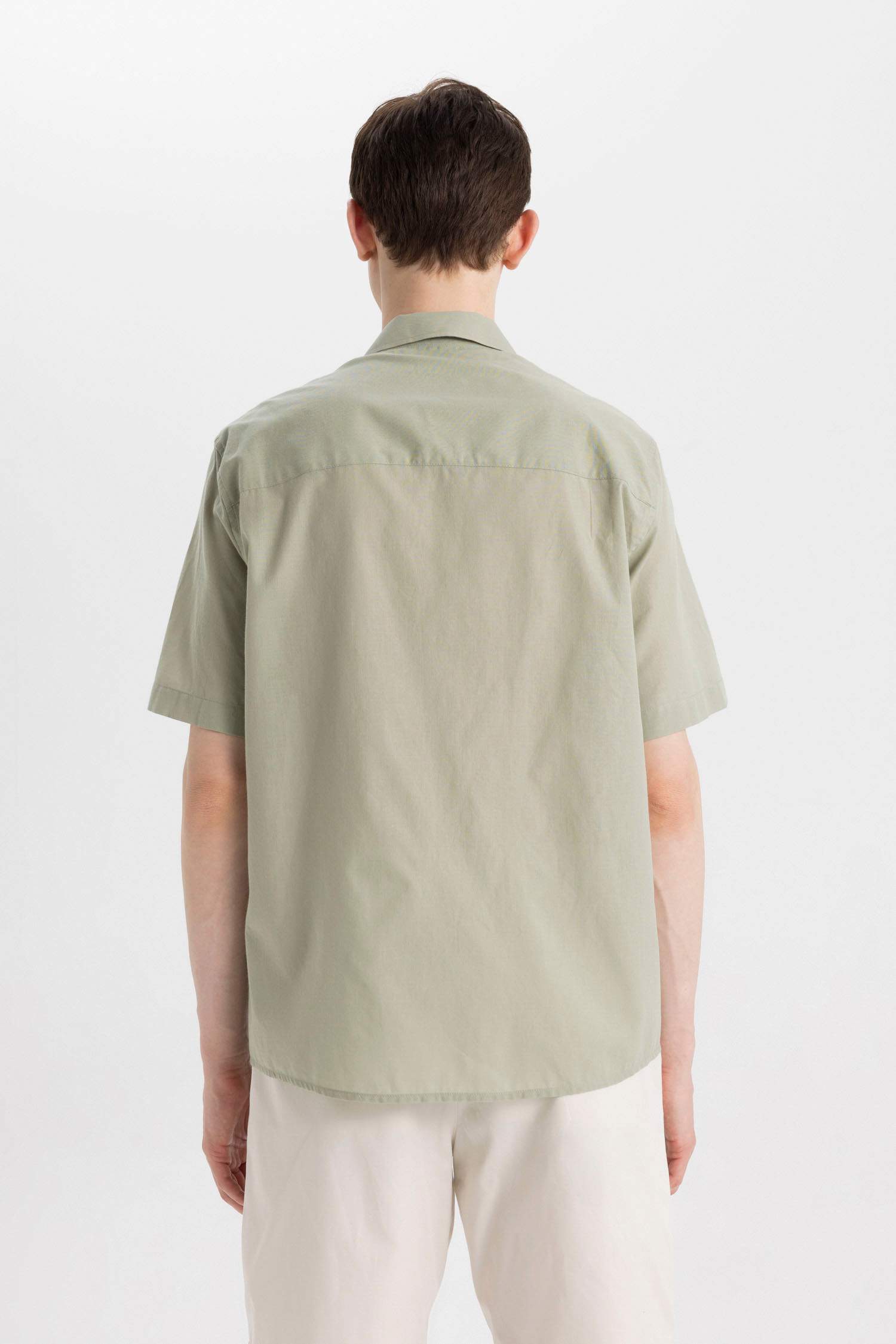 قميص بولو نص ردن قطن قصة مريحة