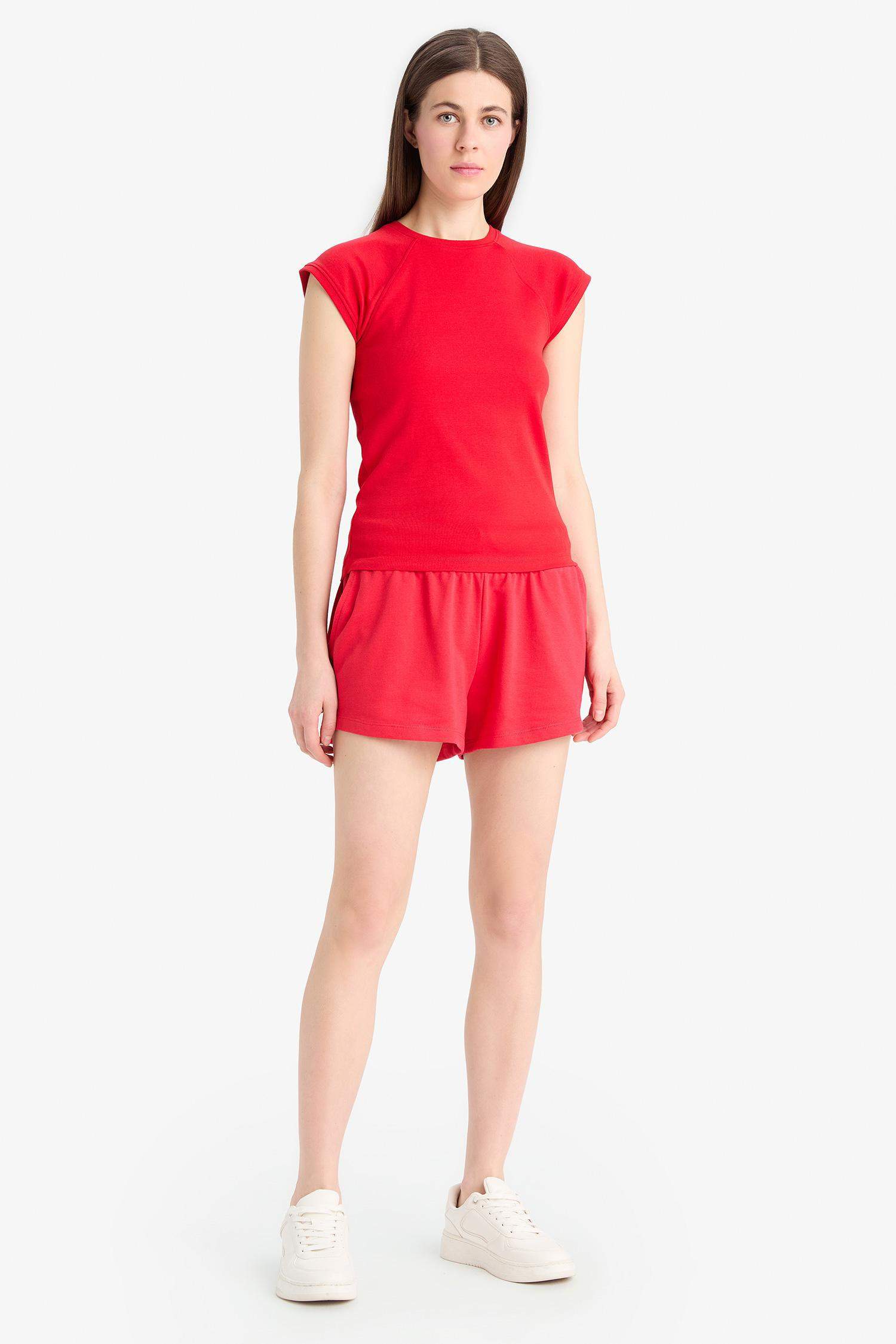 Regular Fit Regular Waist Tied Shorts