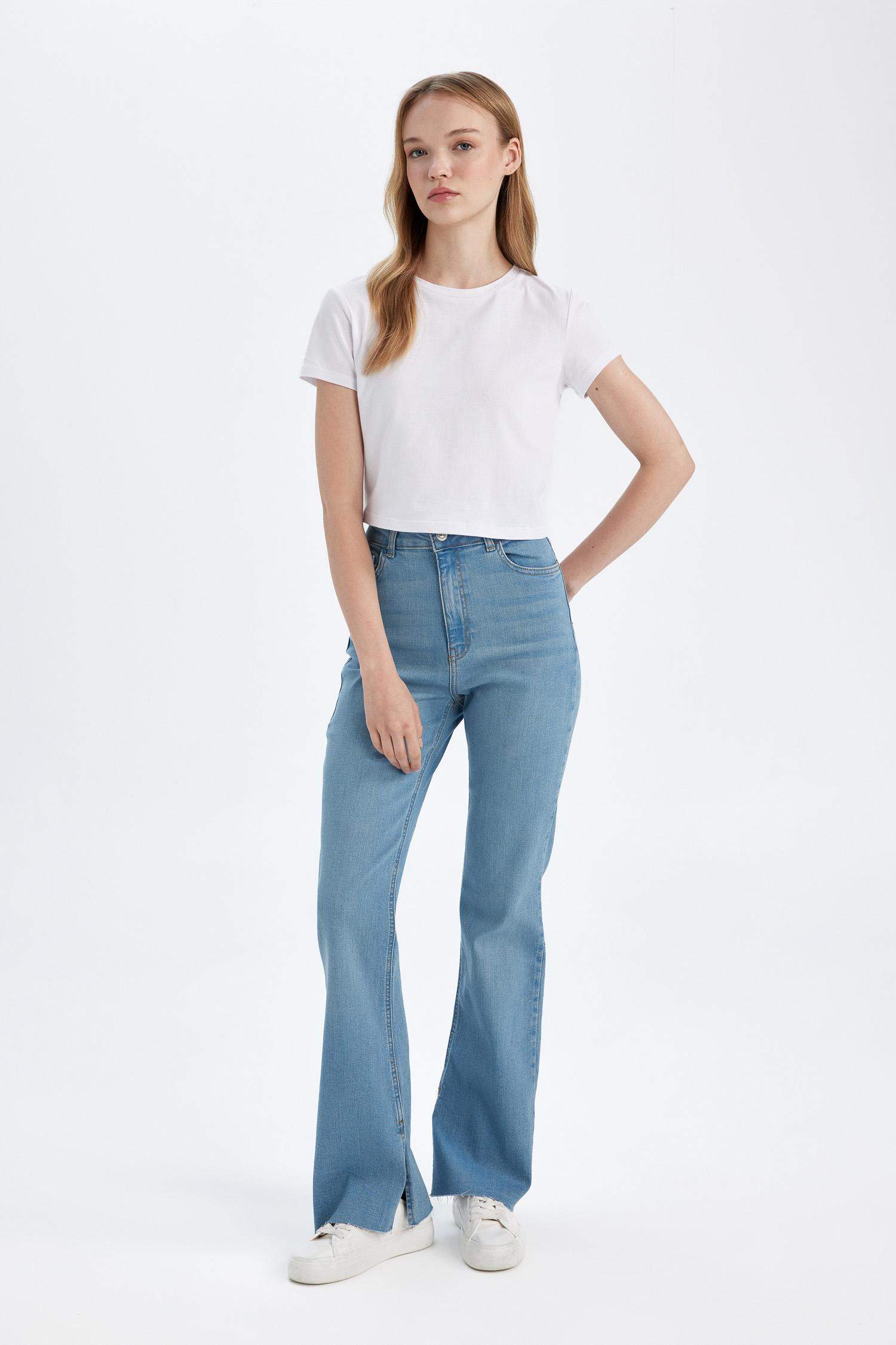 Slim Flare Yüksek Bel Paça Ucu Kesik Uzun Jean Pantolon