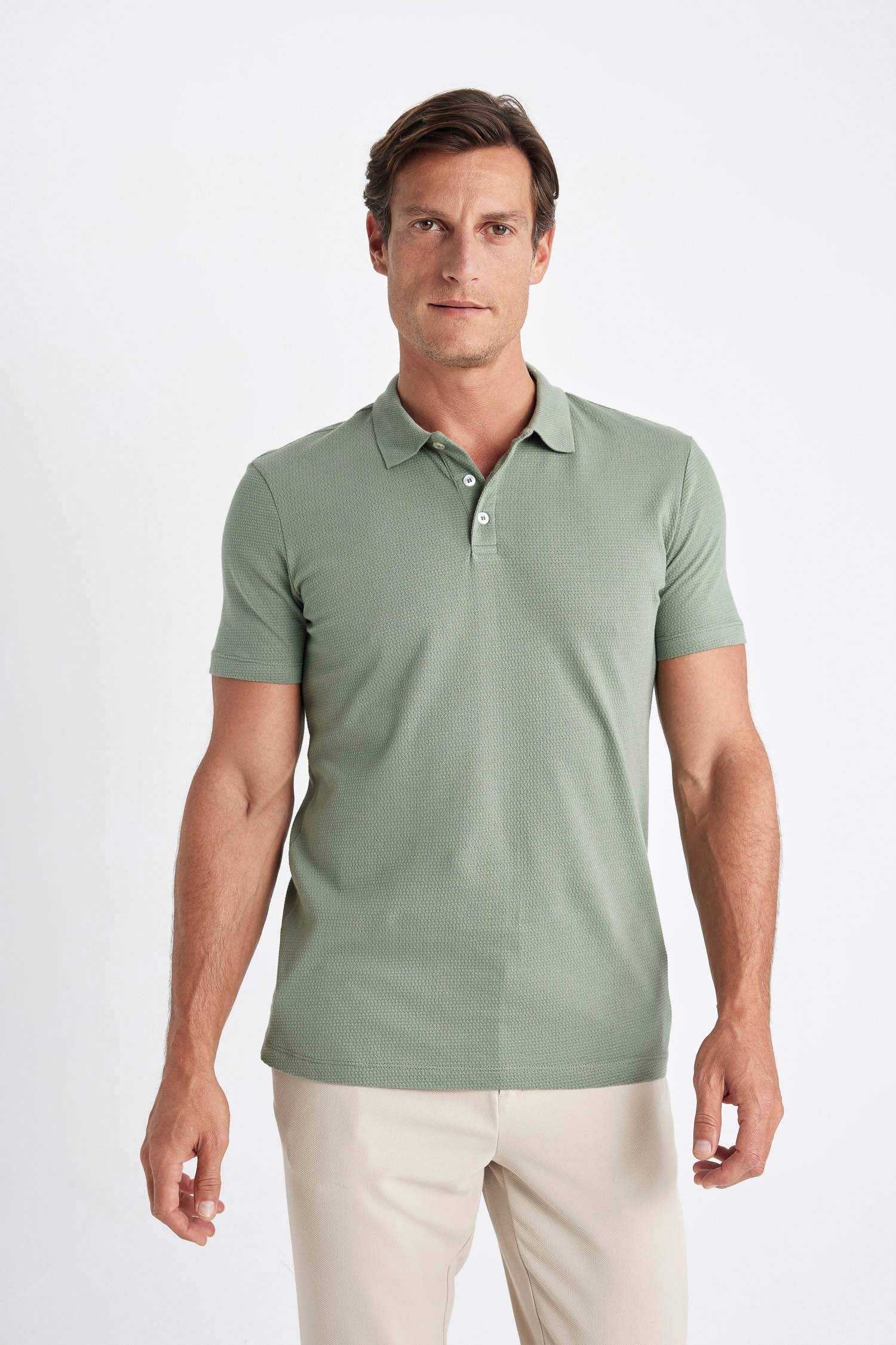 تيشيرت بيزك بولو سليم فيت