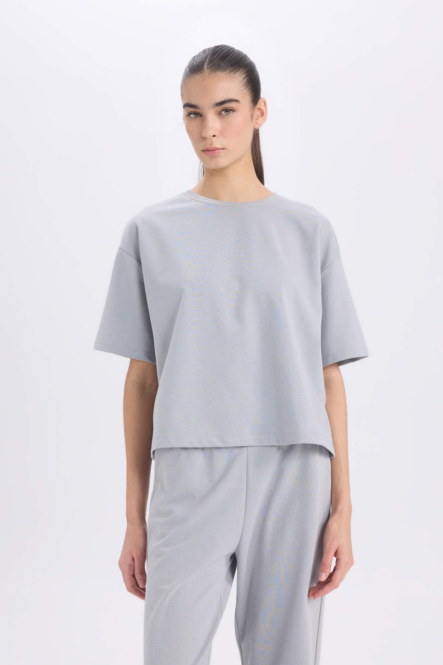 تيشيرت نص ردن جيرسي قصة مريحة بياخة مستديرة