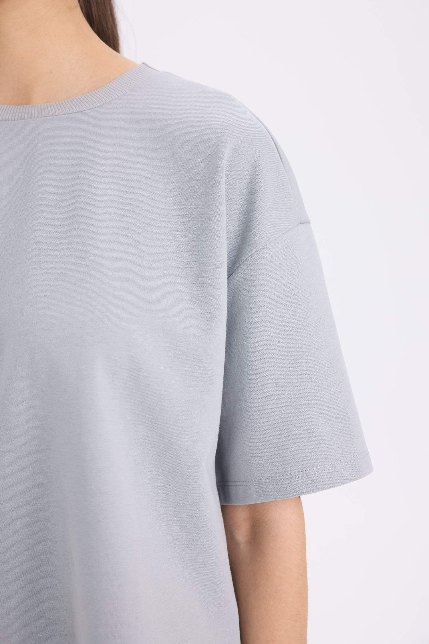 تيشيرت نص ردن جيرسي قصة مريحة بياخة مستديرة