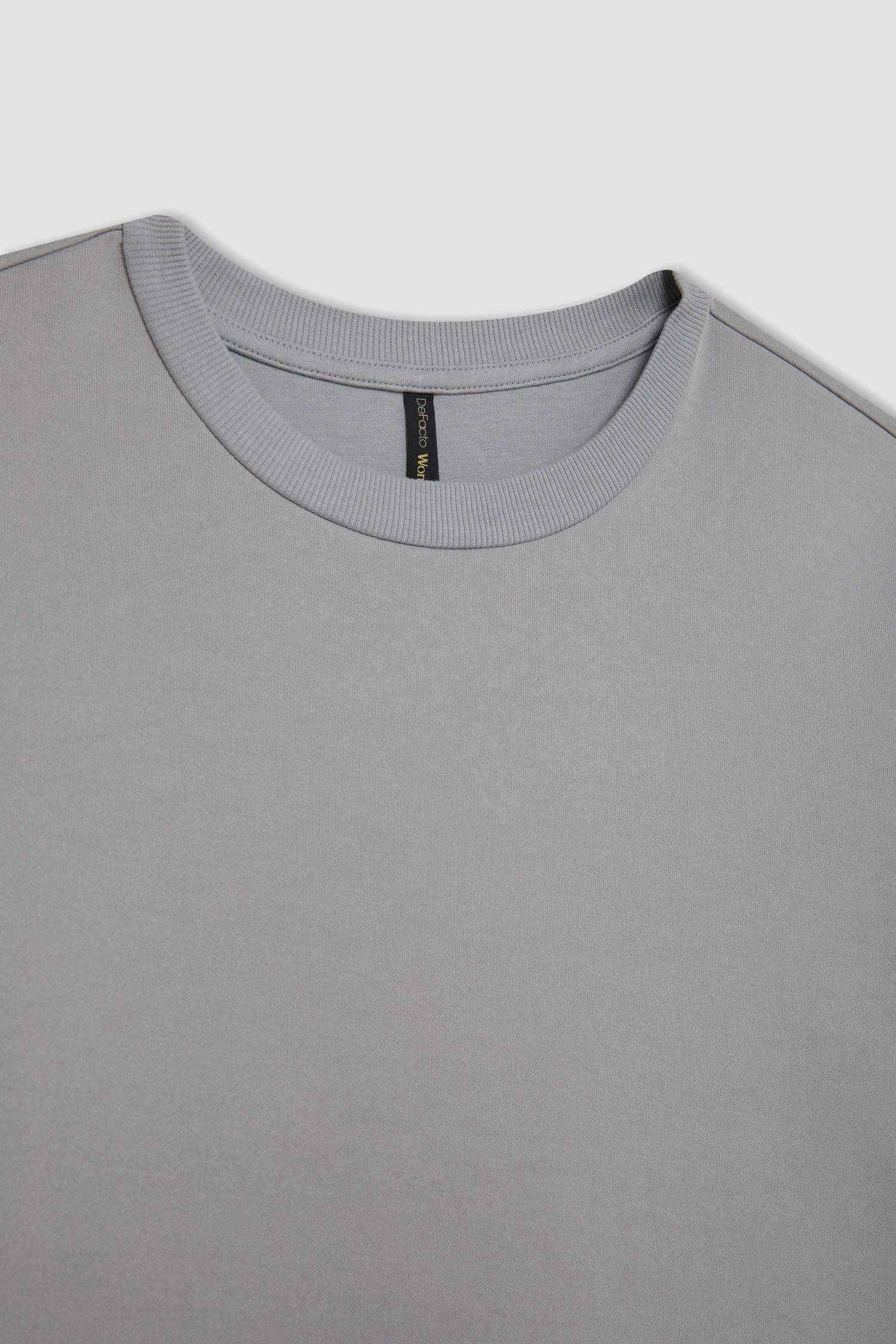 تيشيرت نص ردن جيرسي قصة مريحة بياخة مستديرة