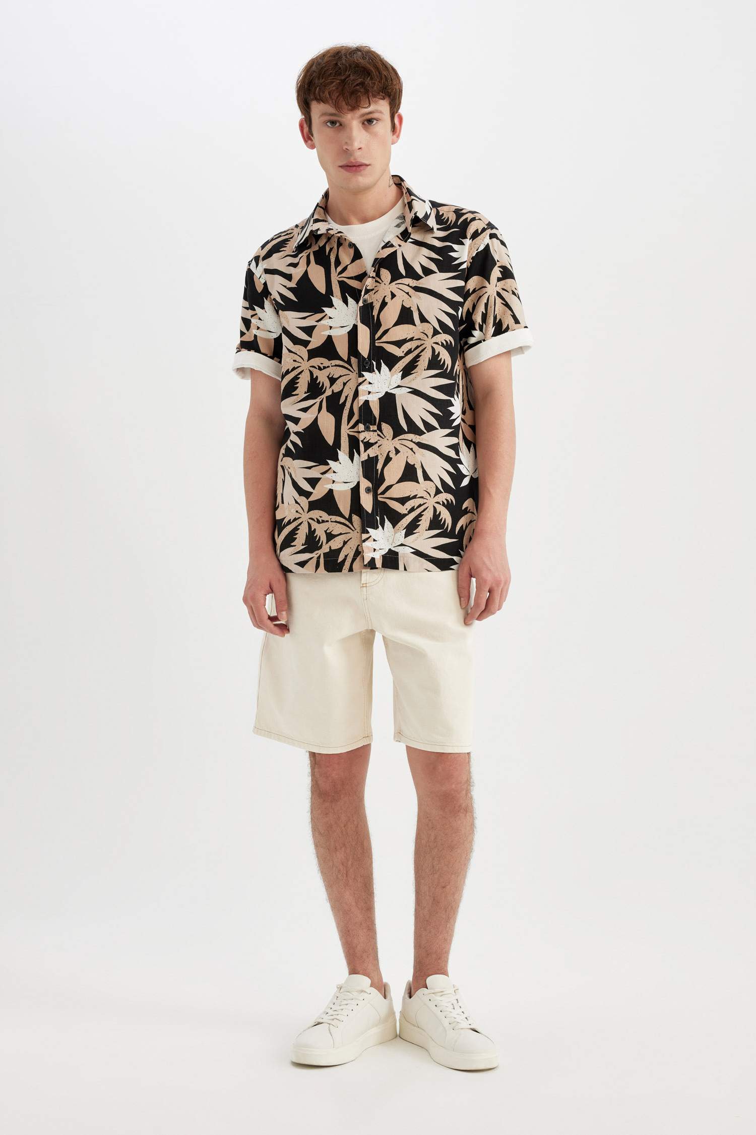 Regular Fit Hawaiian Printed Cotton Short Sleeve Shirt