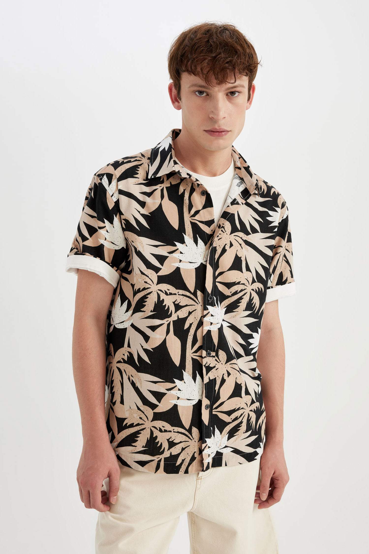 Regular Fit Hawaiian Printed Cotton Short Sleeve Shirt