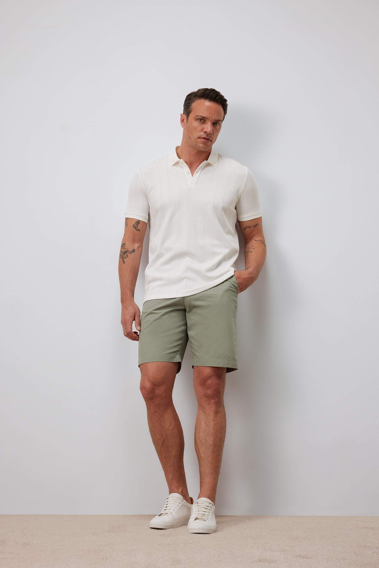 %100 Pamuk Regular Fit Gabardin Bermuda Şort